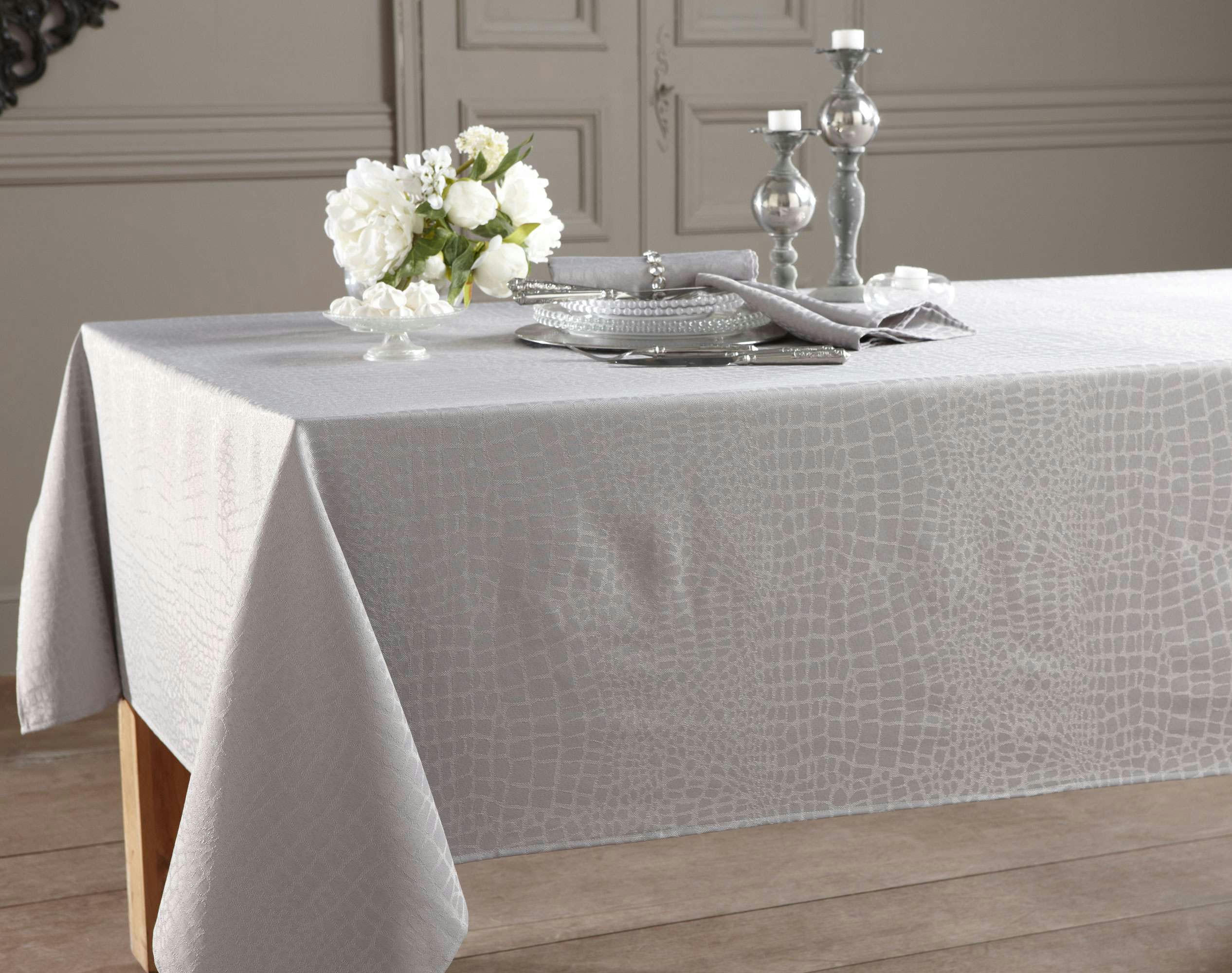 SKINNY - Nappe rectangulaire 150x250 grise en polyester