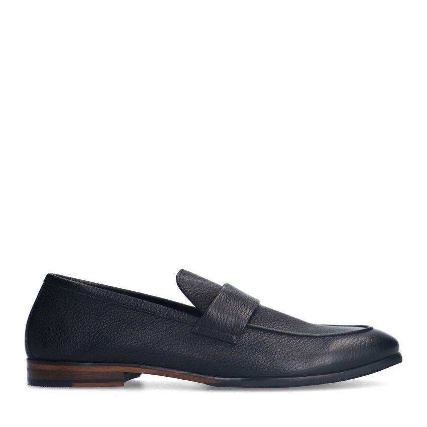 Manfield Zwarte leren loafers