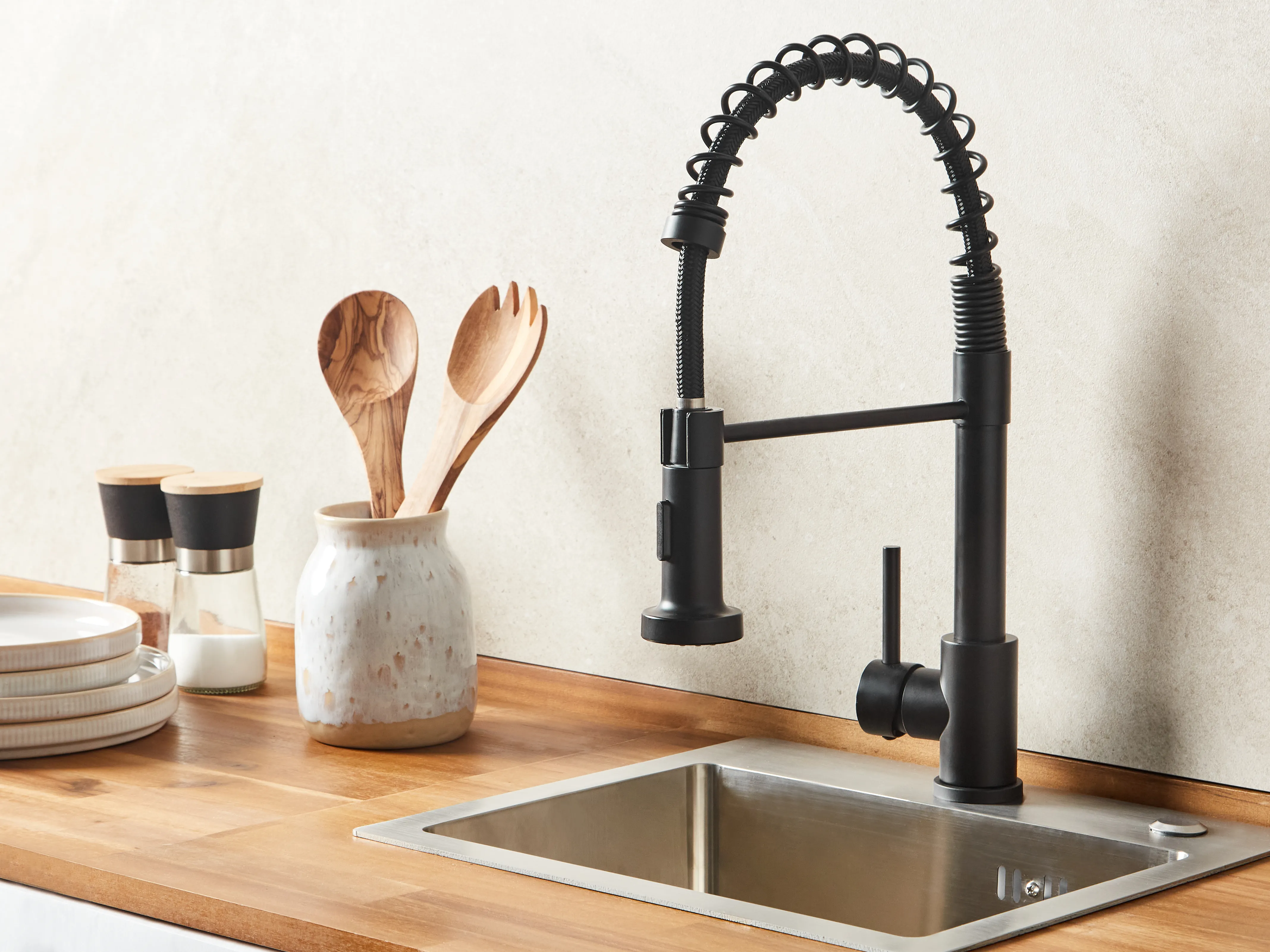 Kitchen Spring Coil Tap MAIHUE Black