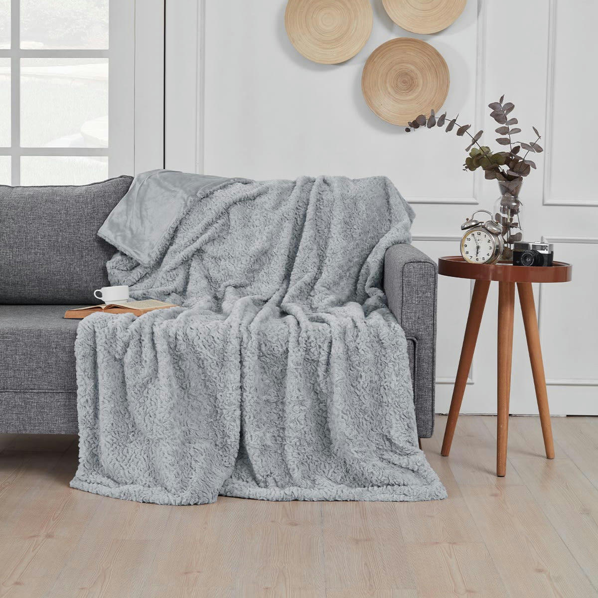 CHARME & DOUCEUR - Plaid doux & chaud  gris perle 150x180 cm