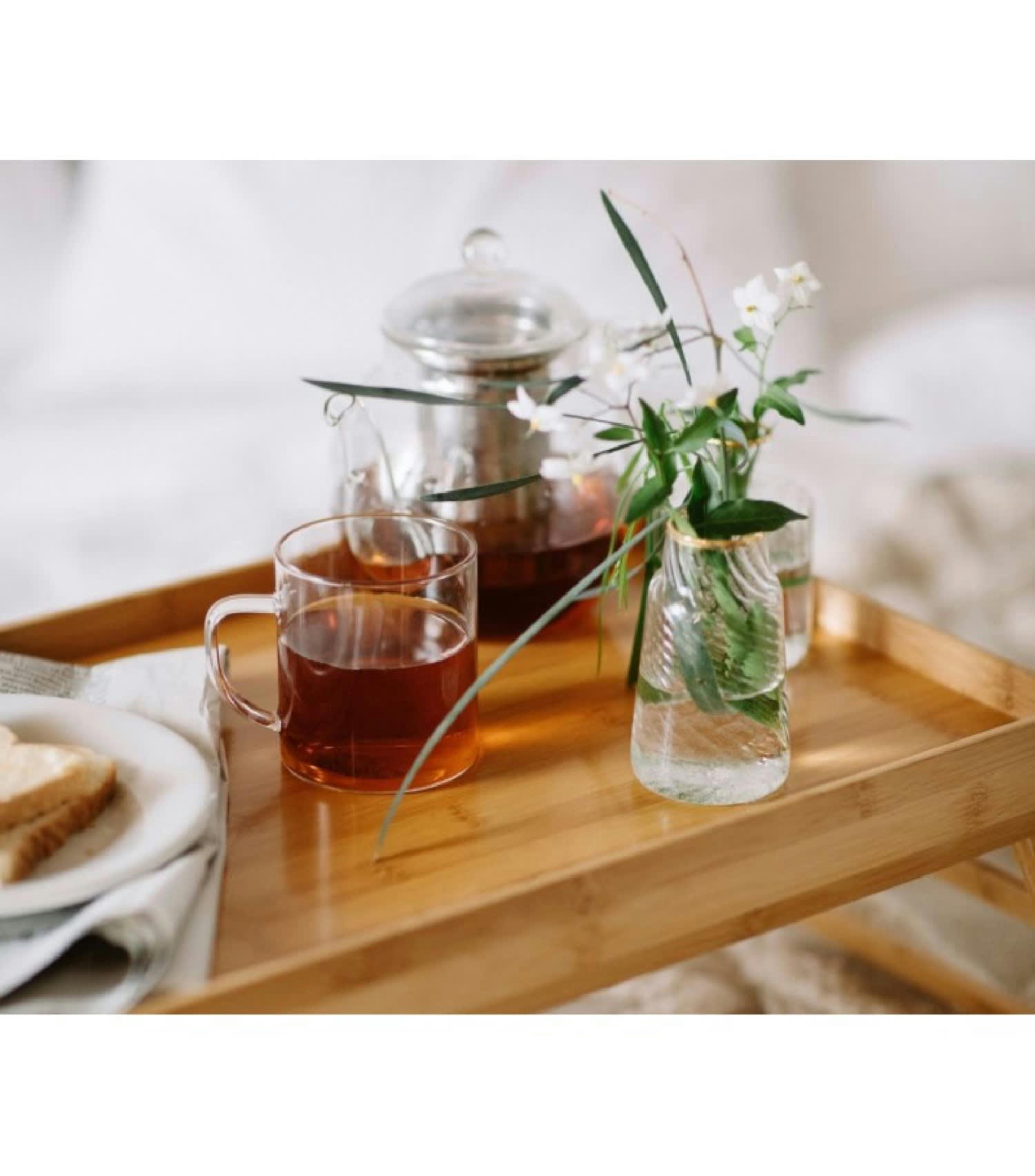 STRIÉ - Mini vase en verre strié et doré H10,5cm