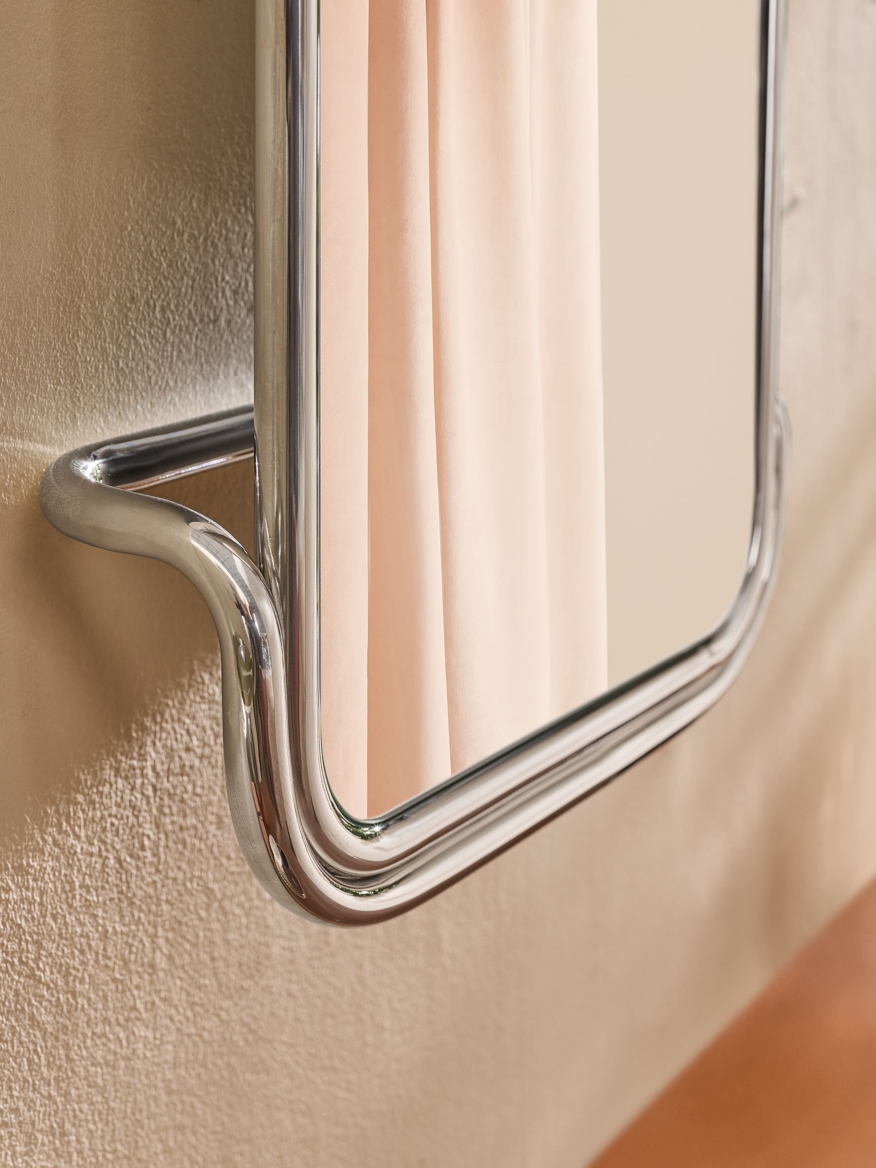 Piper Mirror in Silver