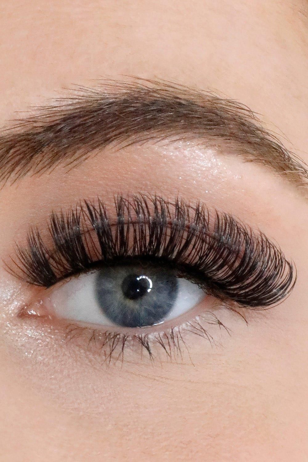 Lola's Lashes Russian "She’s Fire" Strip Lashes