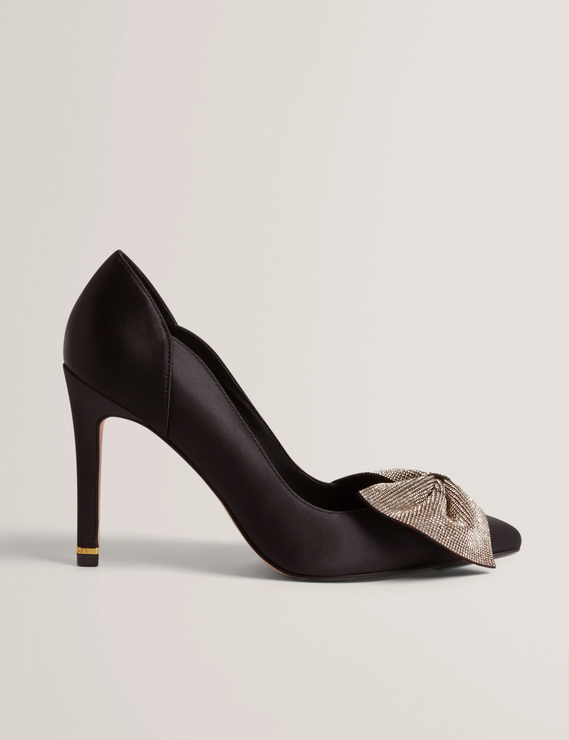 CRIISTI | BLACK