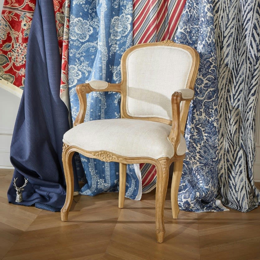 LOUVRE - Fauteuil cabriolet en bois et lin premium Blanc