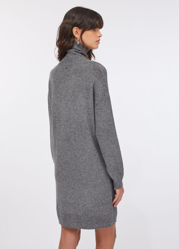 Abito in maglia con micro paillettes