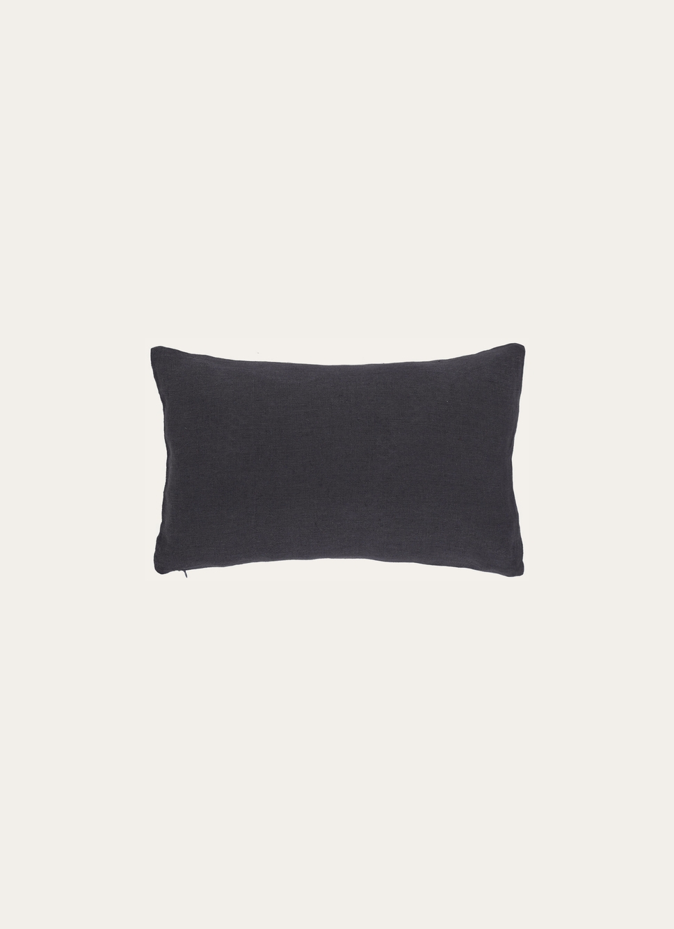 HOUSSE DE COUSSIN RECTANGULAIRE EN LIN LAVÉ Noir