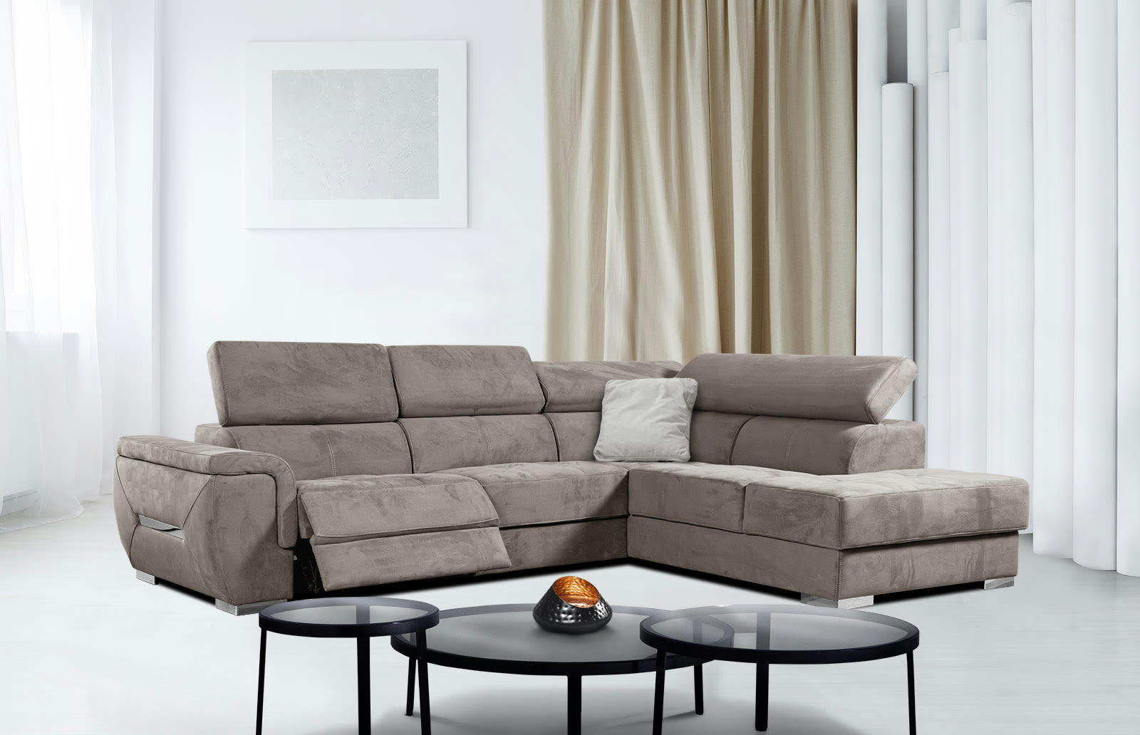 KELTE - Canapé d'angle droit 5 places avec une relaxation tissu marron clair