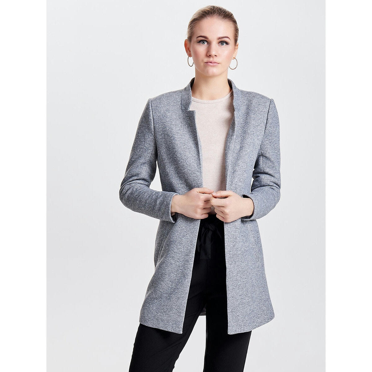 Veste mi-longue, col montant