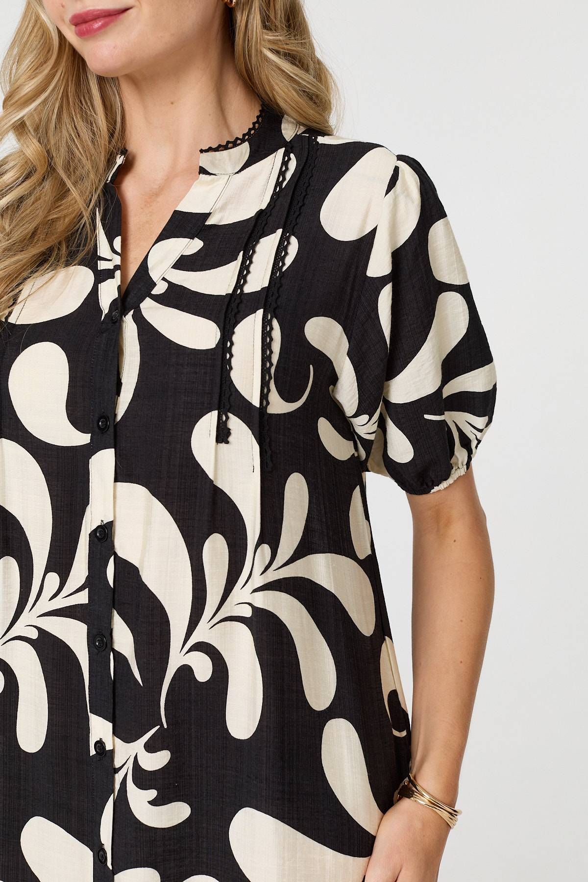 Izabel London Printed 1/2 Sleeve Tiered Short Dress