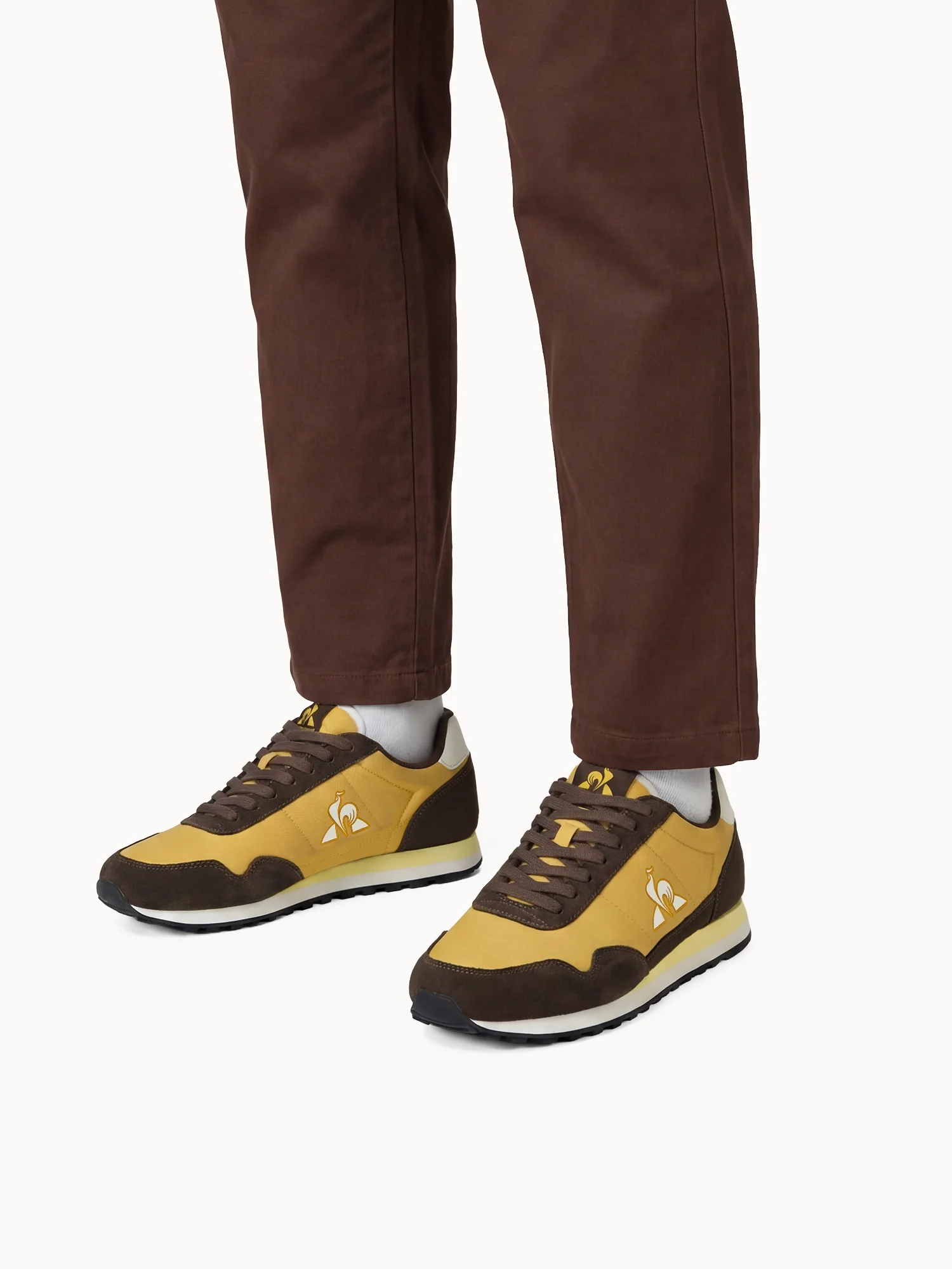 Basket retro-running en textile et suede Astra