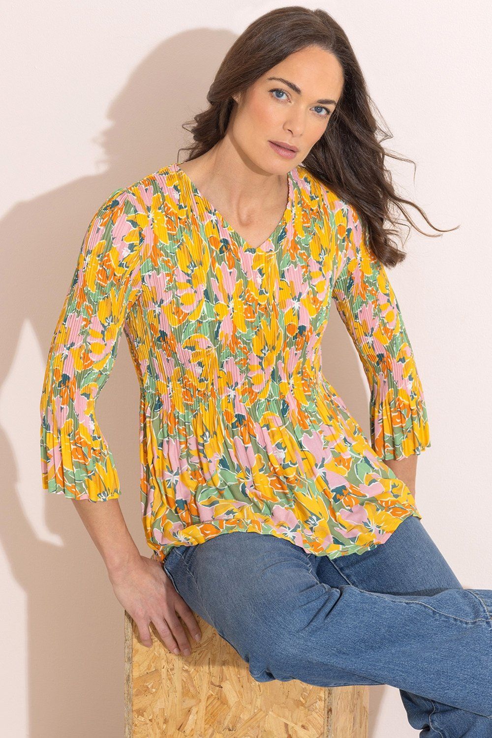 Klass. Floral Print Pleated Top