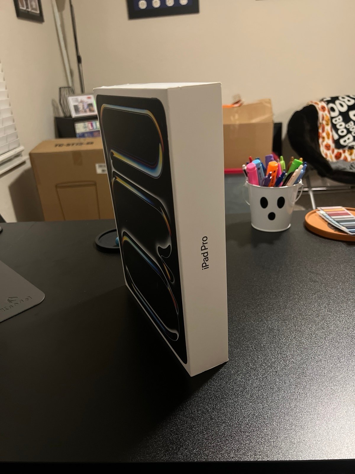 New unopened iPad Pro 13 inch M4