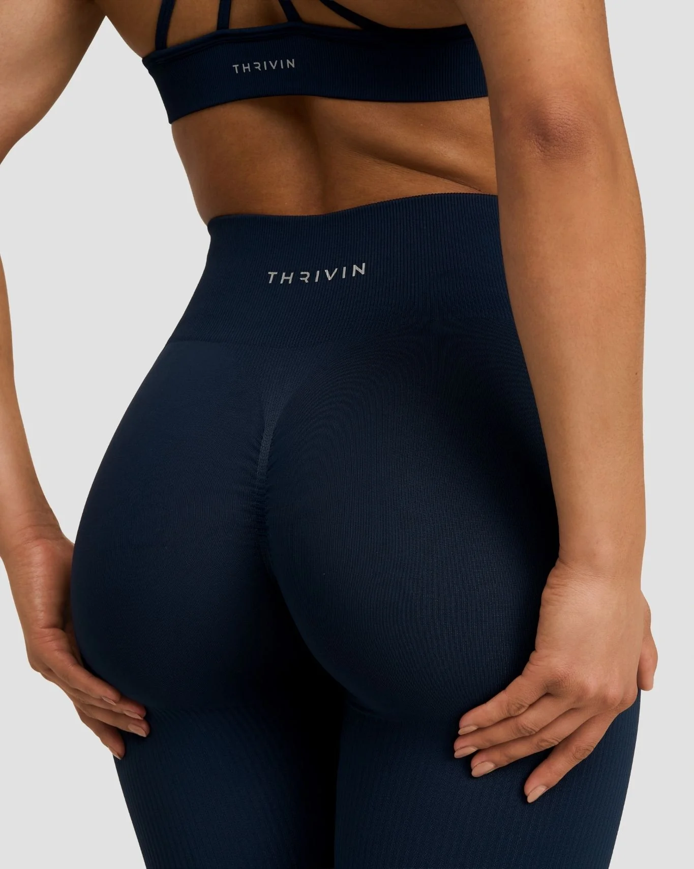 Elevate™ Sculpting Mid Waist Scrunch Leggings | Midnight Navy