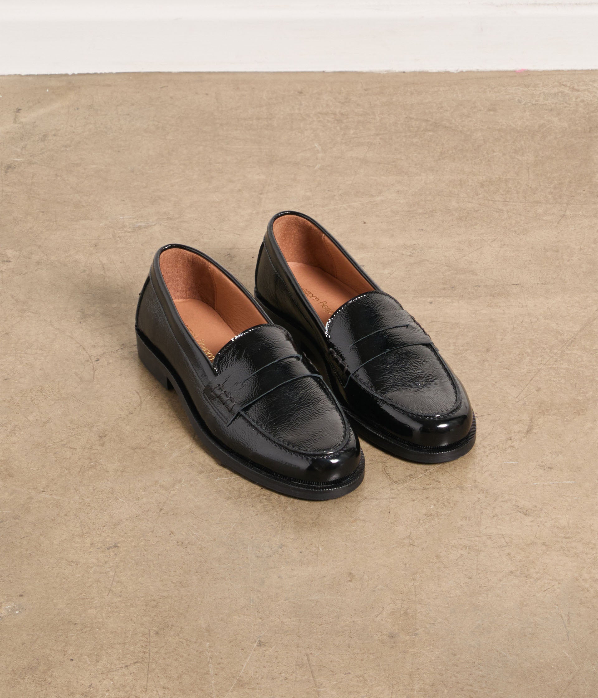 Mocassins en cuir noir Wally