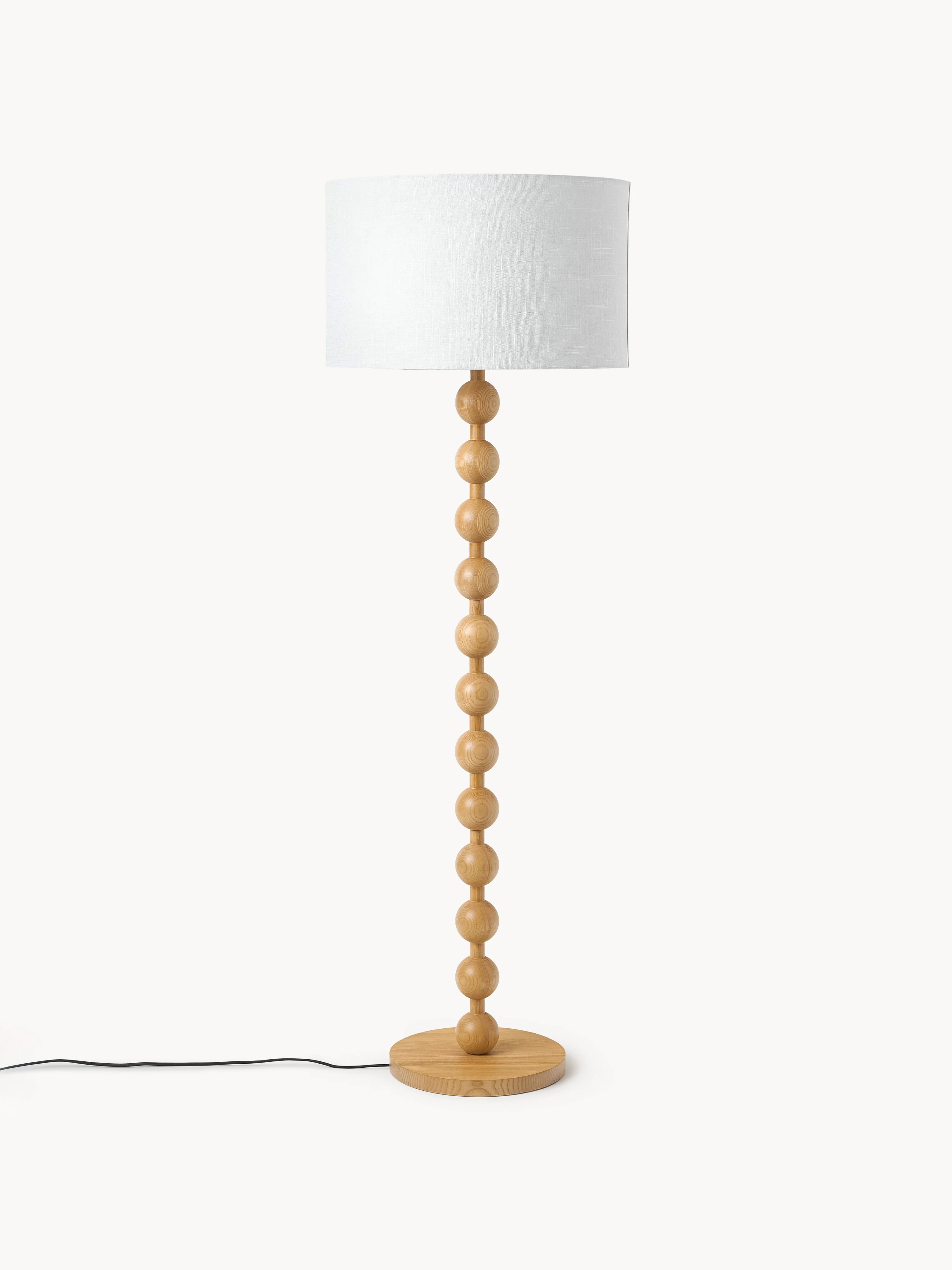 Stehlampe Shona mit Holzfuß