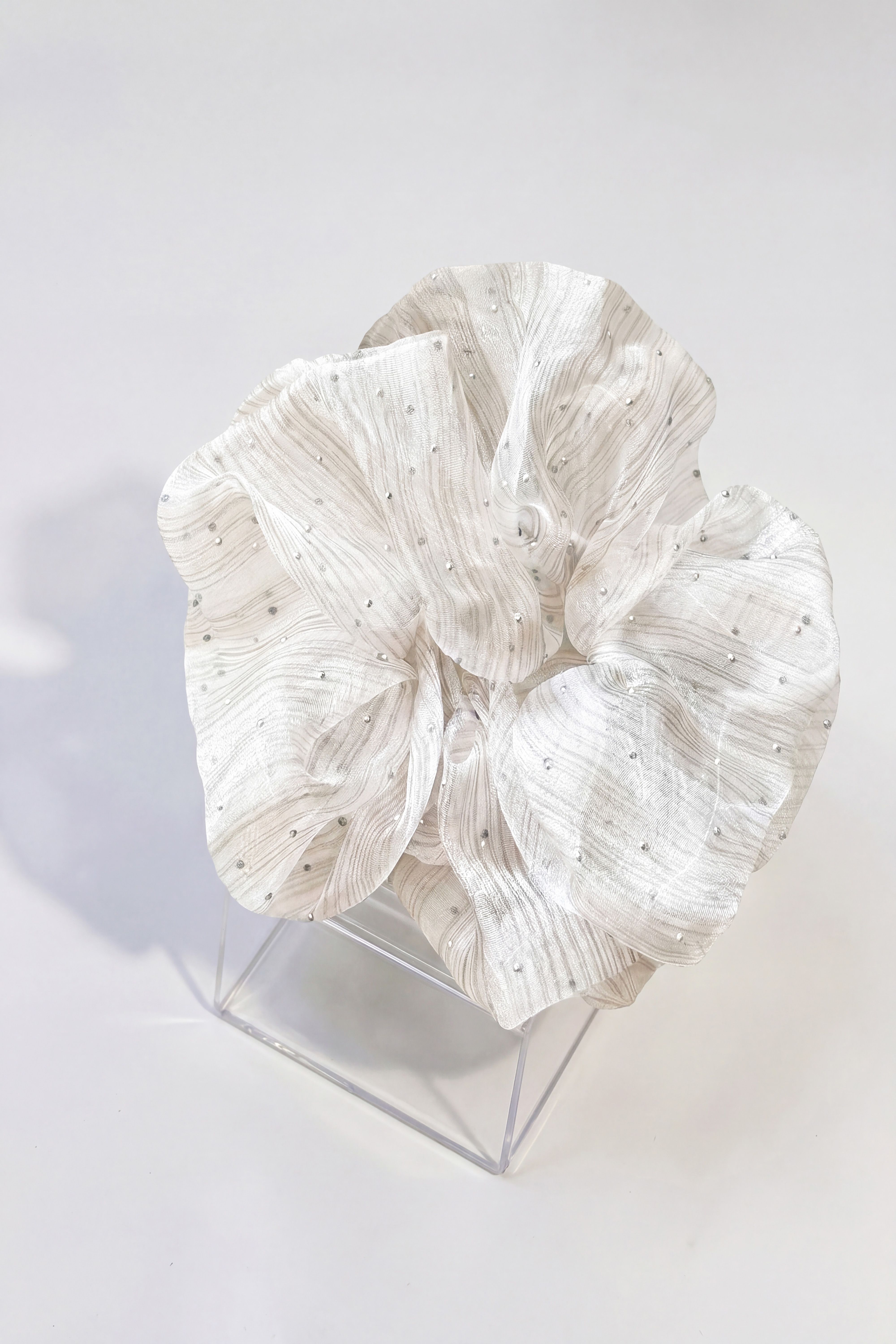 Vellin 2 Pis Women Oversized Glitter Diamond Organza Hair Scrunchie With Box