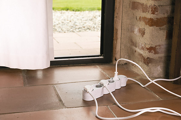 Multiprise plastique recyclé 5x2P T blanc Zenitech