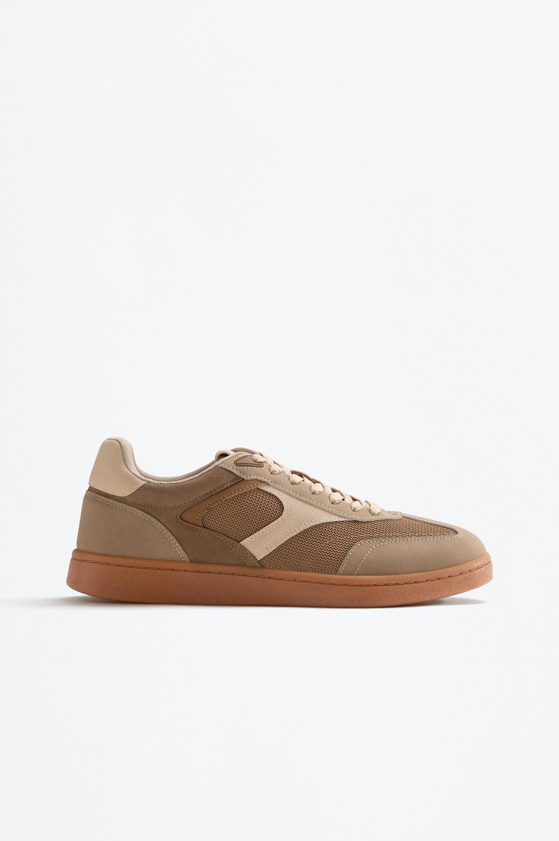 Zapatilla combinada