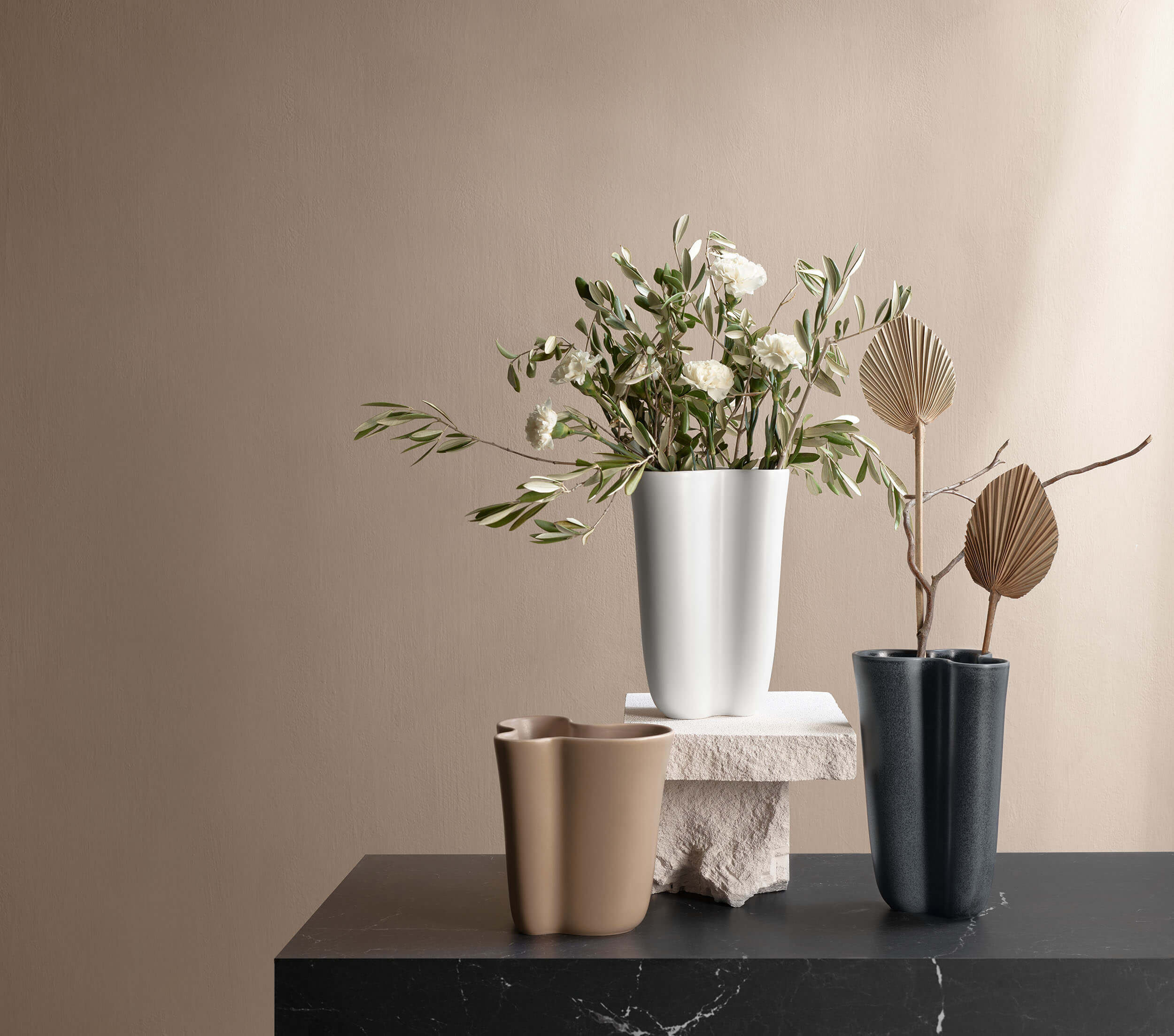 vase, taupe