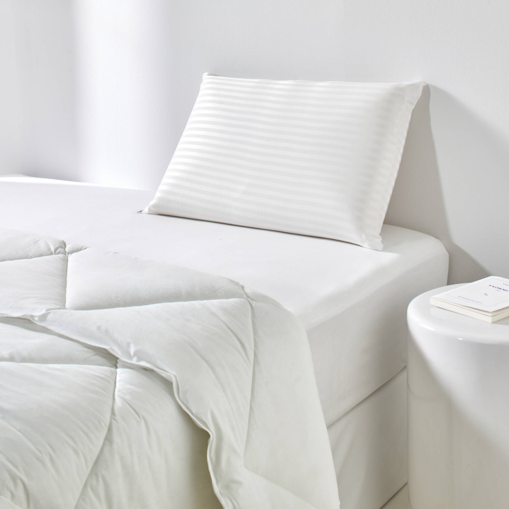 Oreiller ergonomique en mousse à mémoire de forme