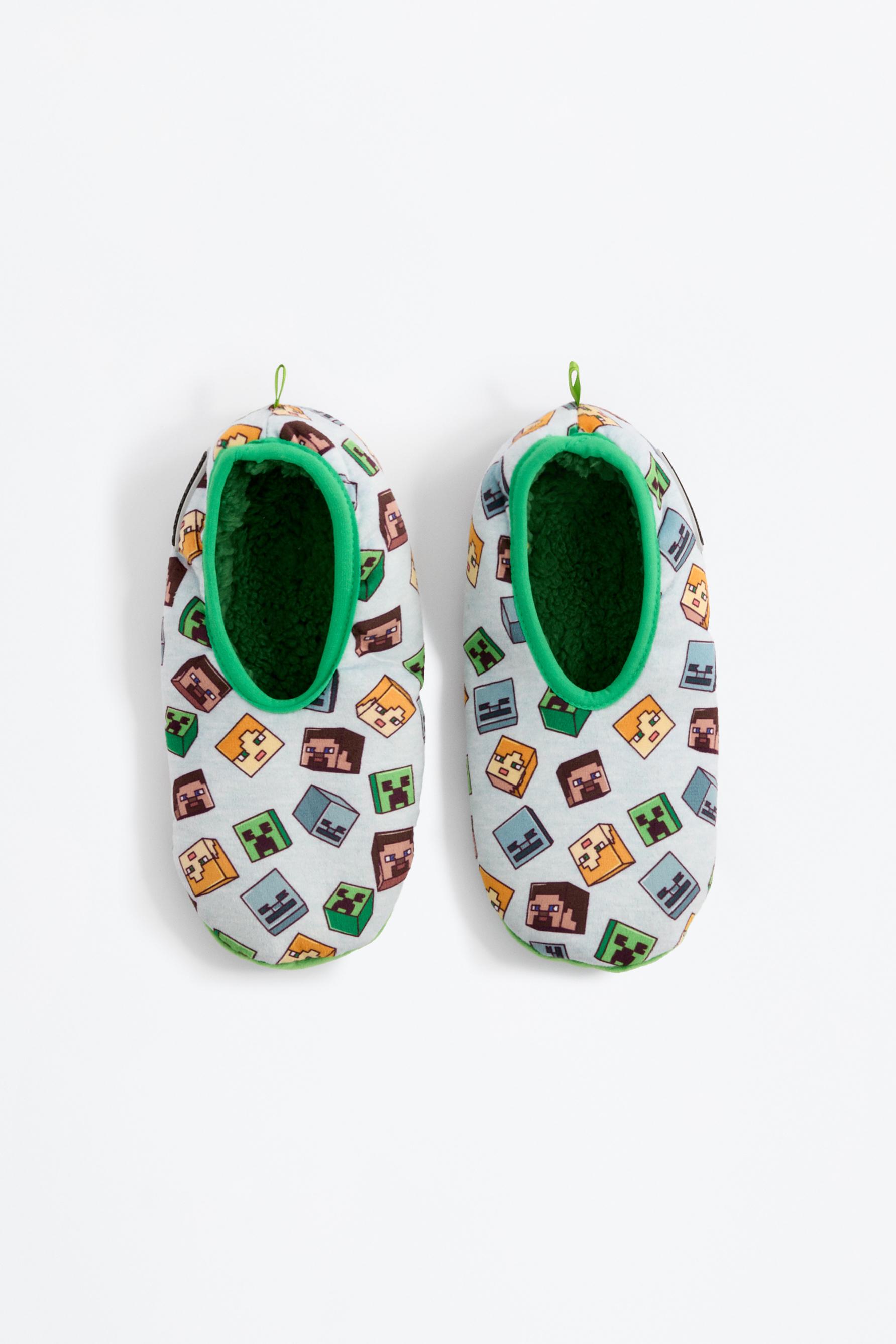 Zapatilla casa Minecraft