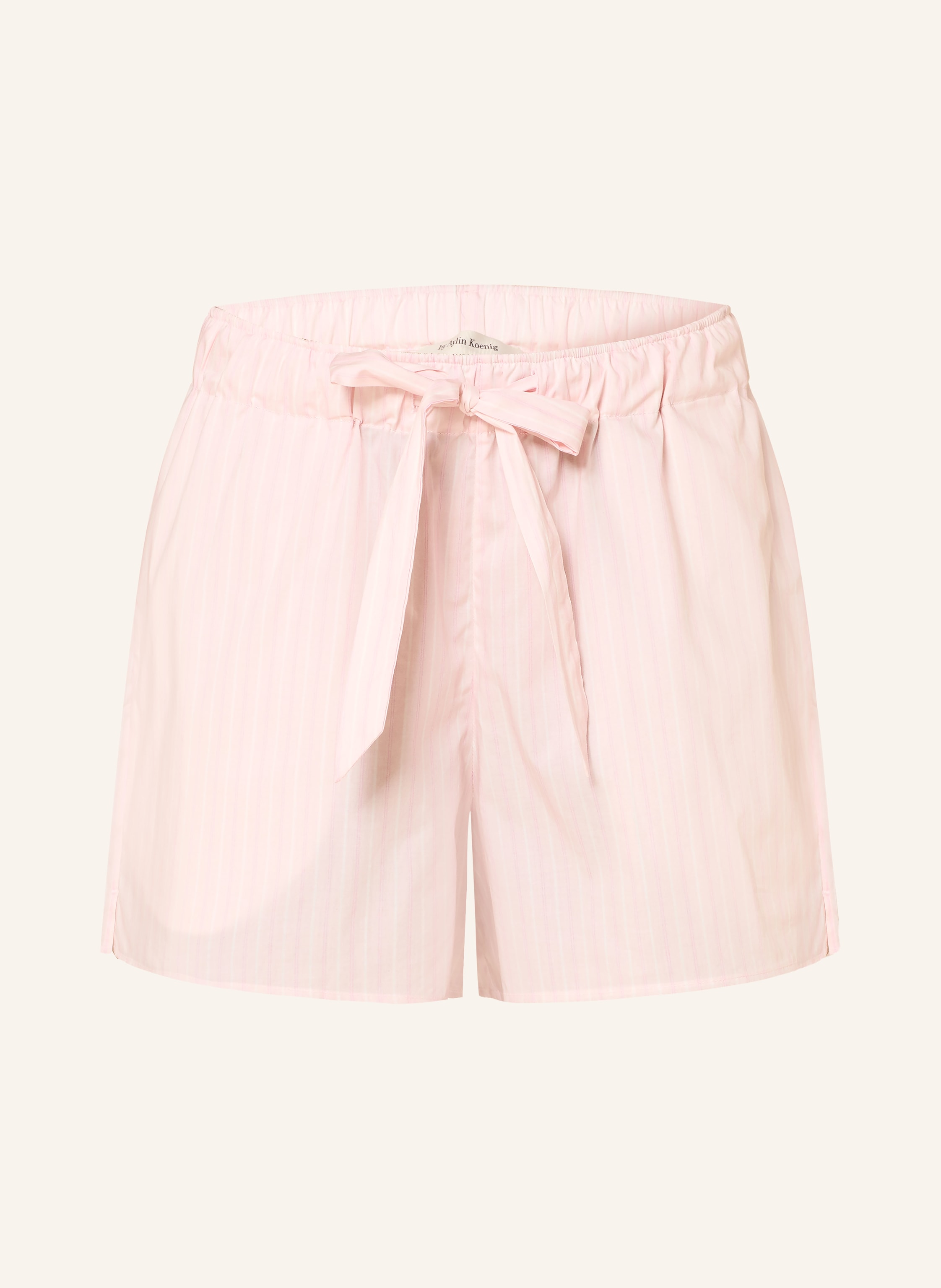 by Aylin Koenig Shorts AVI