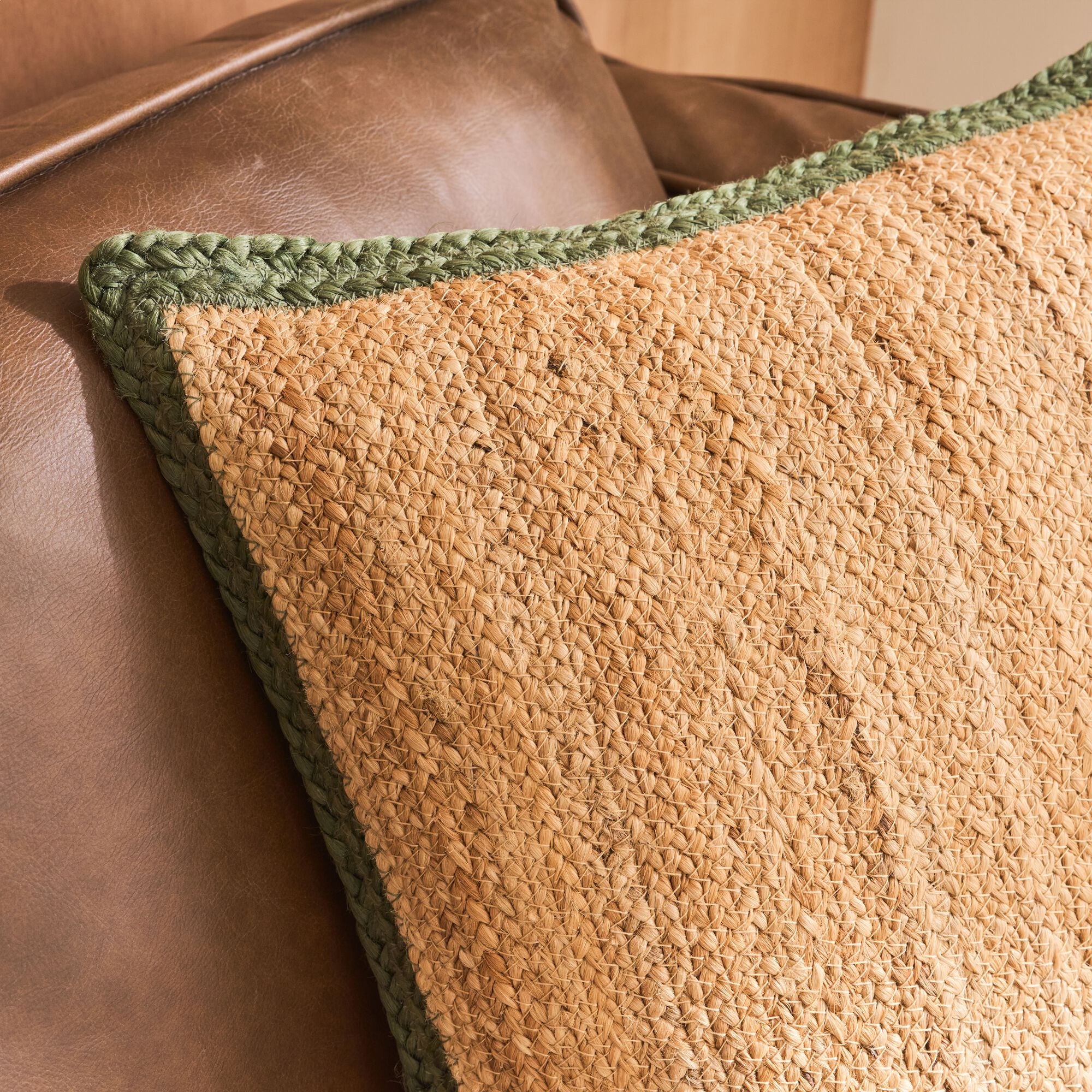 LOZE - coussin en jute avec finition liseré 45x45cm - naturel