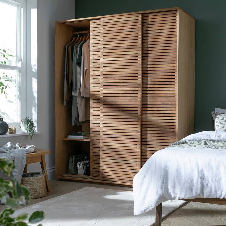Habitat Max 3 Door Sliding Wardrobe - Oak