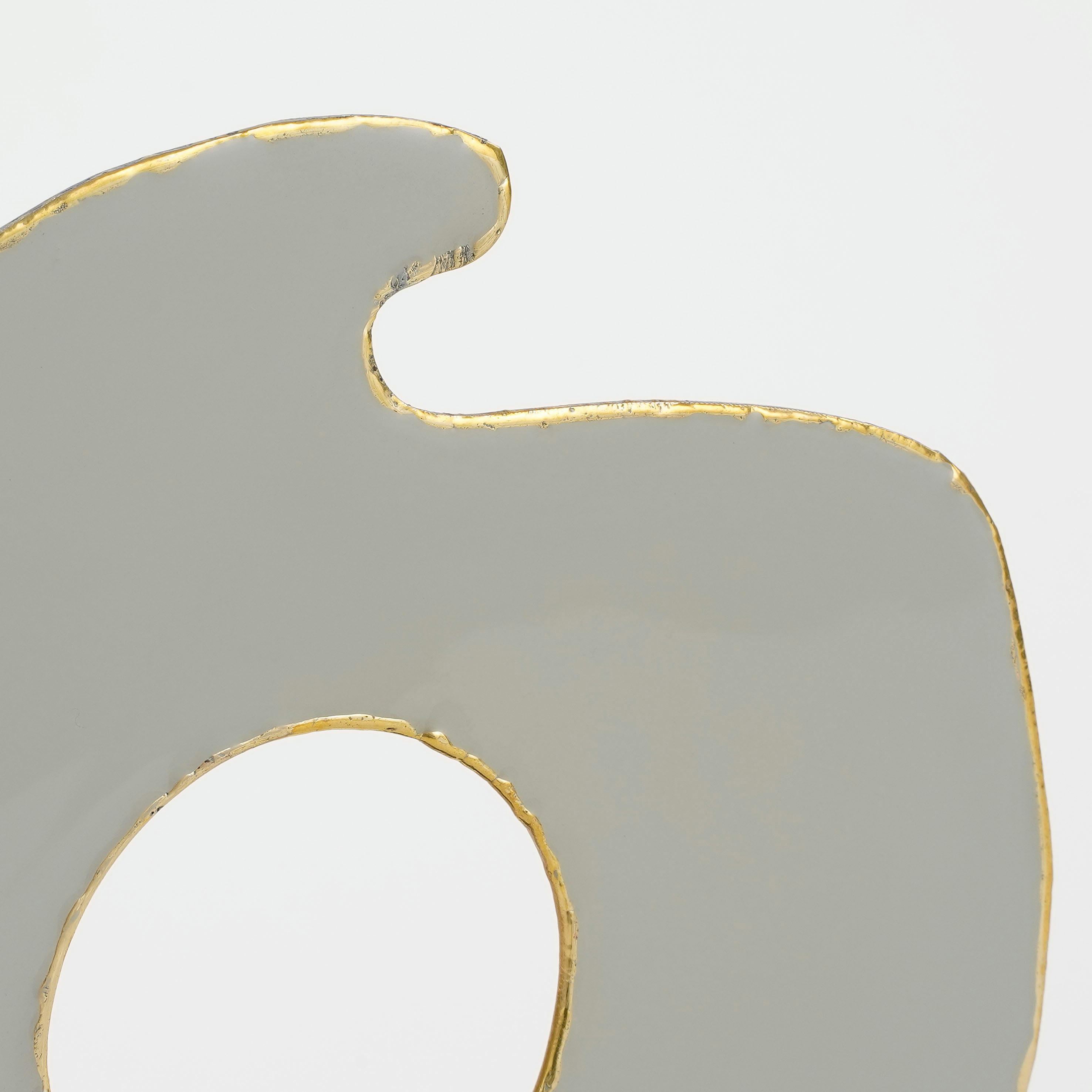 - Ornement sur pied en métal gris clair H37