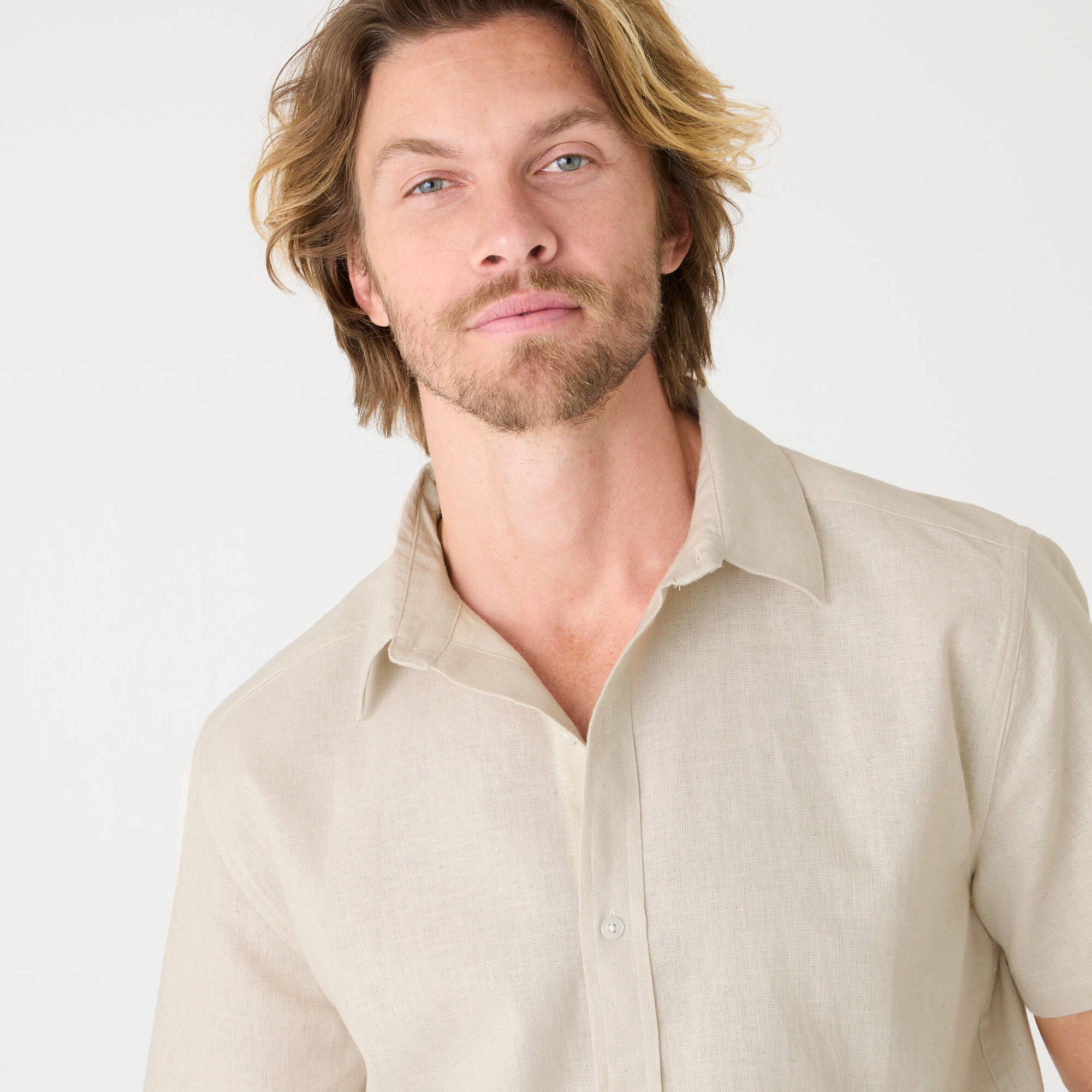 Chemise coton lin manches courtes boutonnée