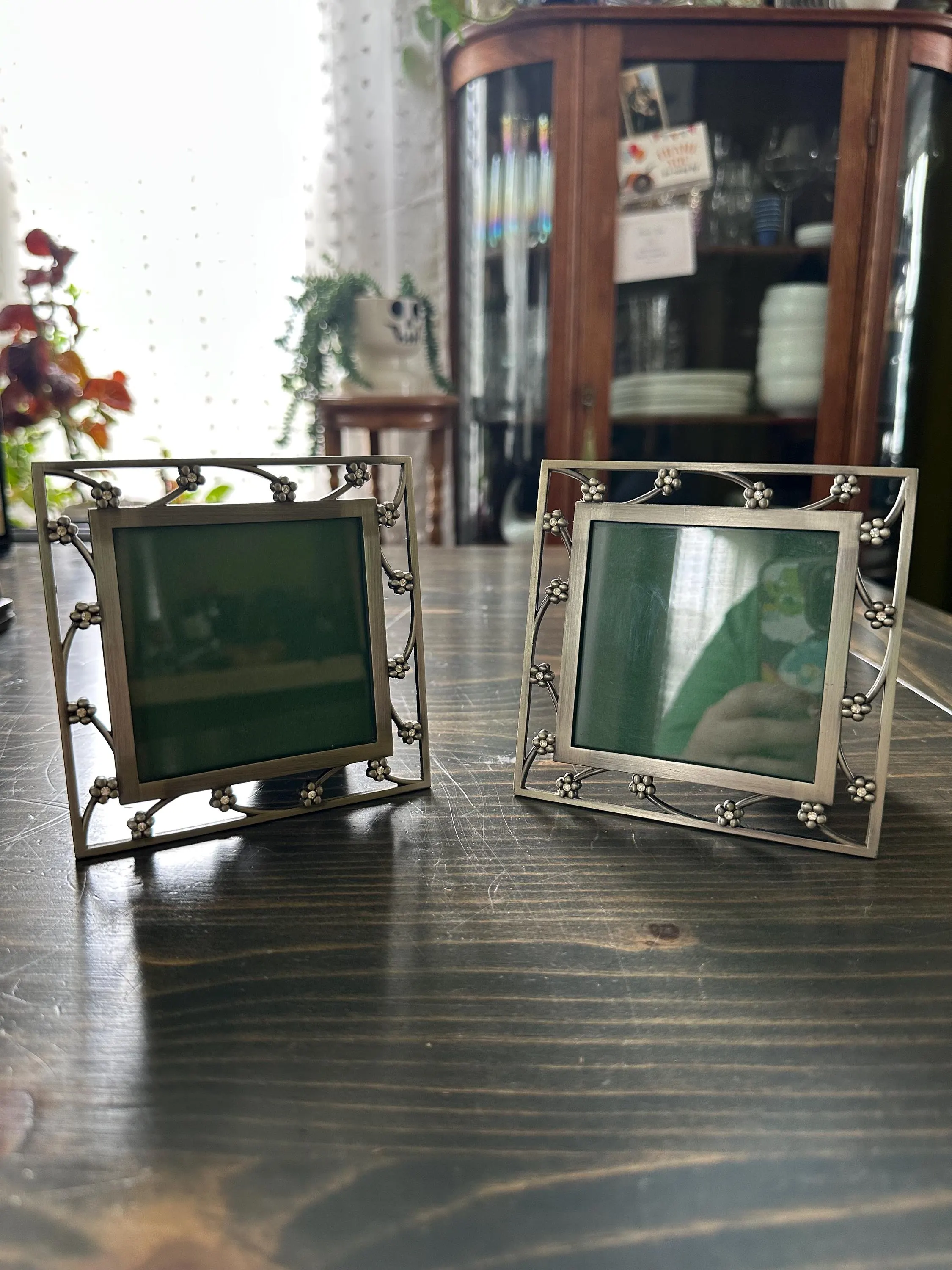 Vintage Y2K Silver Floral Vine Metal Picture Frames | Set of 2
