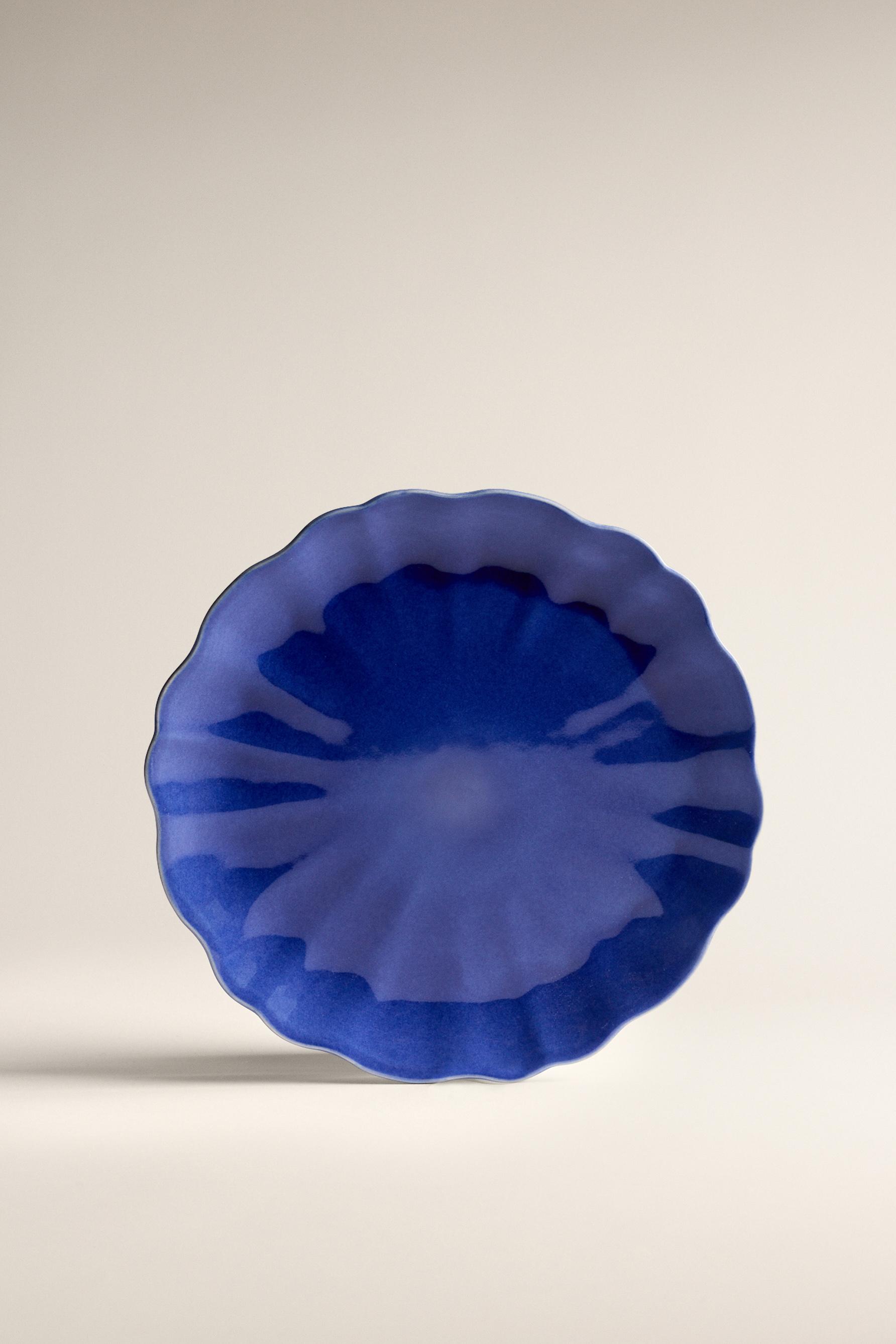 Plato llano azul