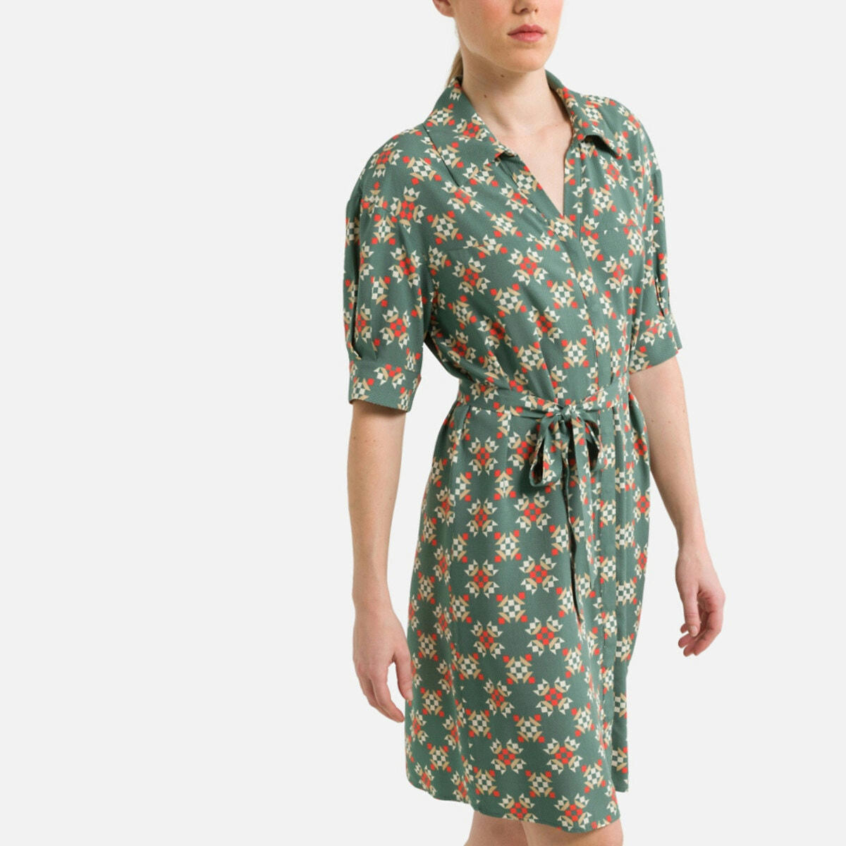 Robe chemise, manches courtes