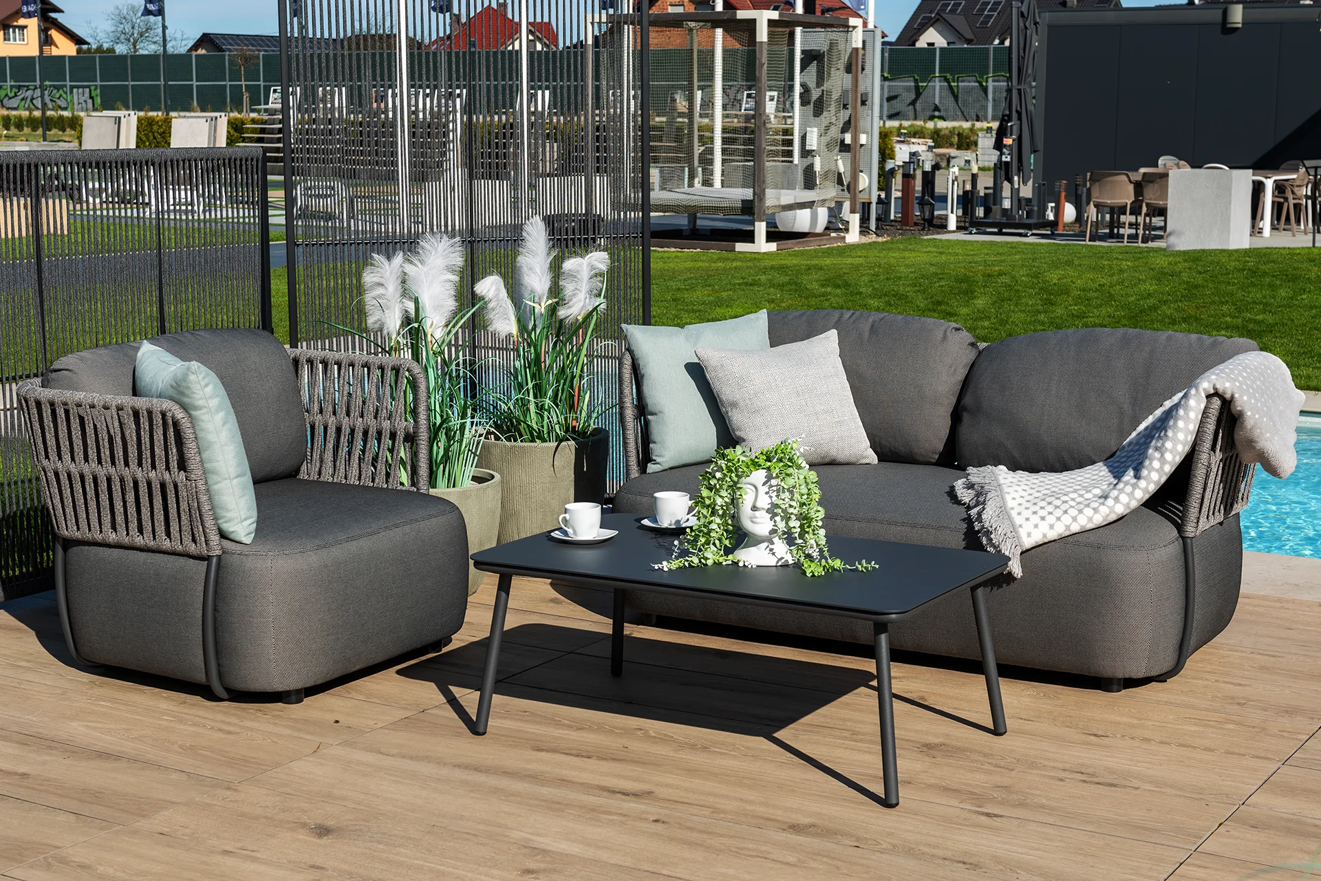 Zestaw mebli ogrodowych Porto sofa i dwa fotele antracytowy