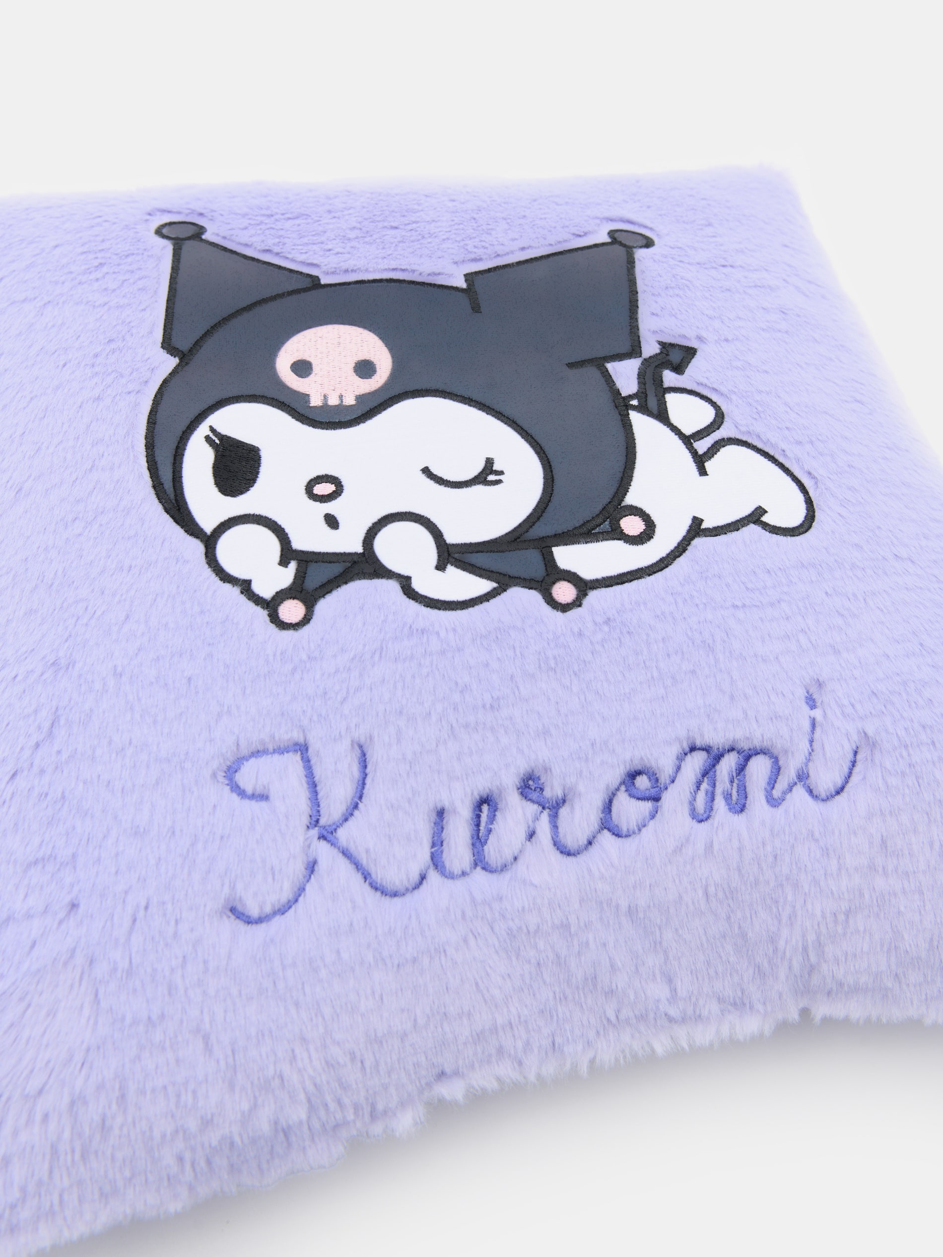 Futrzana poduszka Kuromi