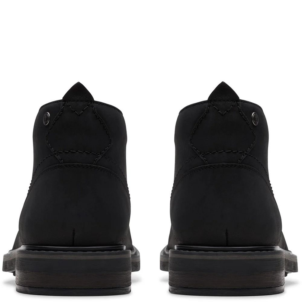 Clarks Newford Mid Boots Leather