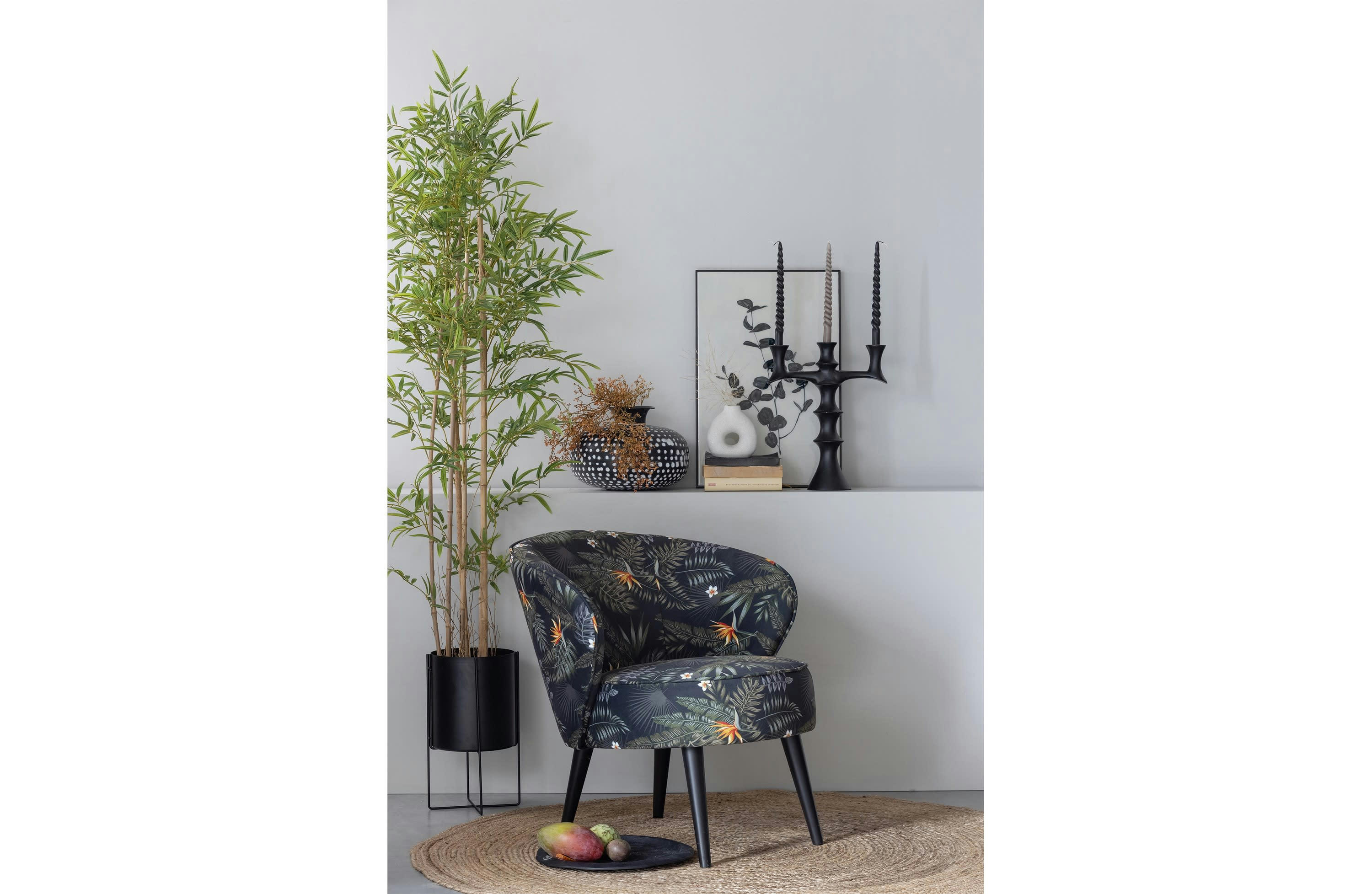 BO - Fauteuil en velour imprimé de fleurs