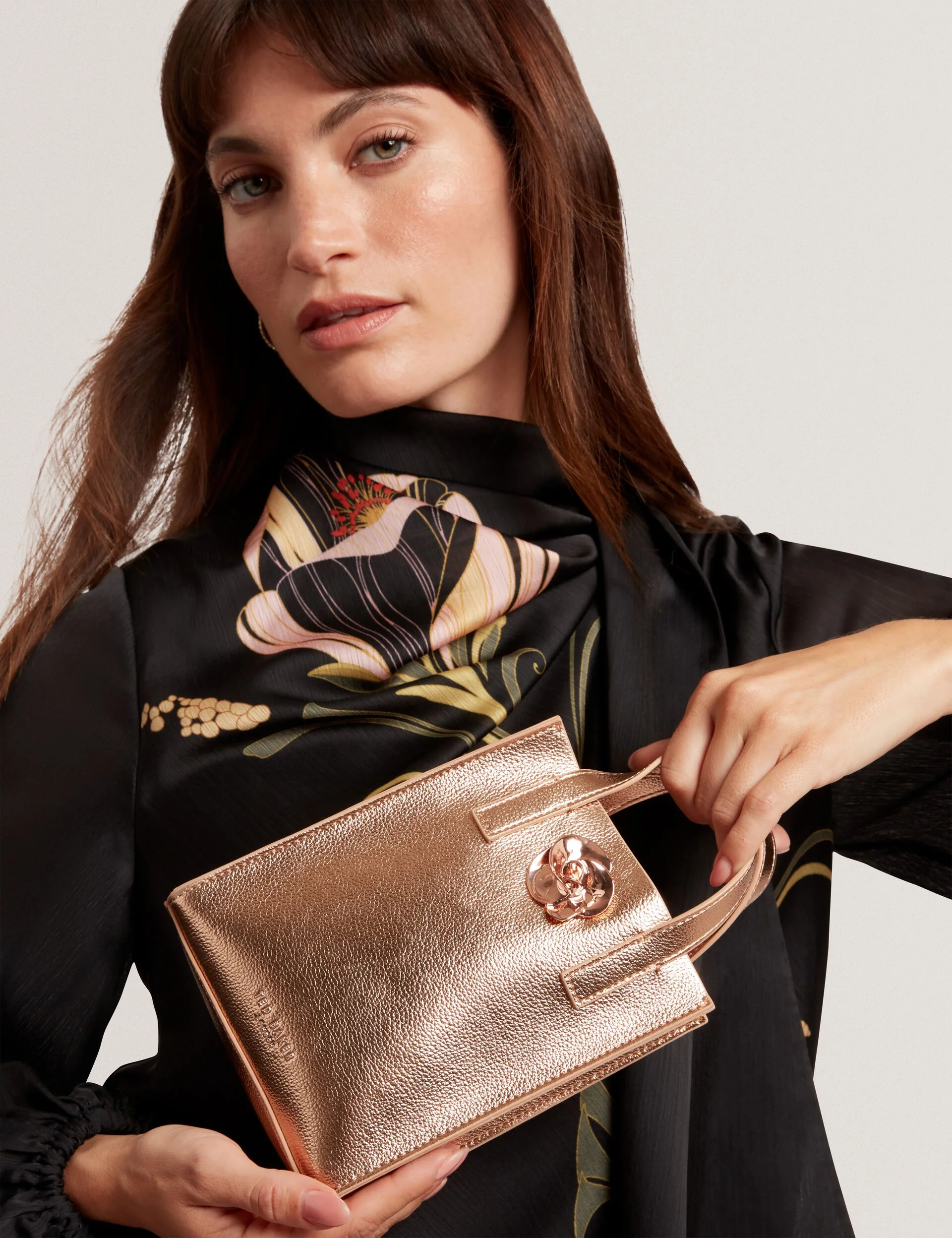 ROSARI | ROSE GOLD