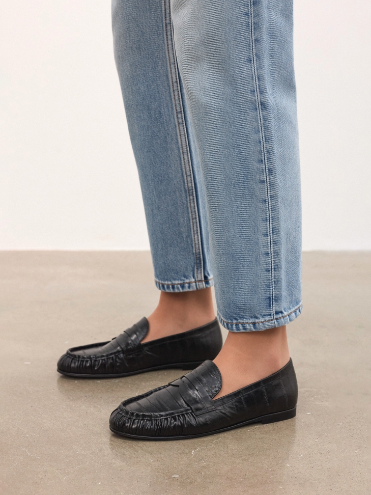 Stamped leather slip-on loafers