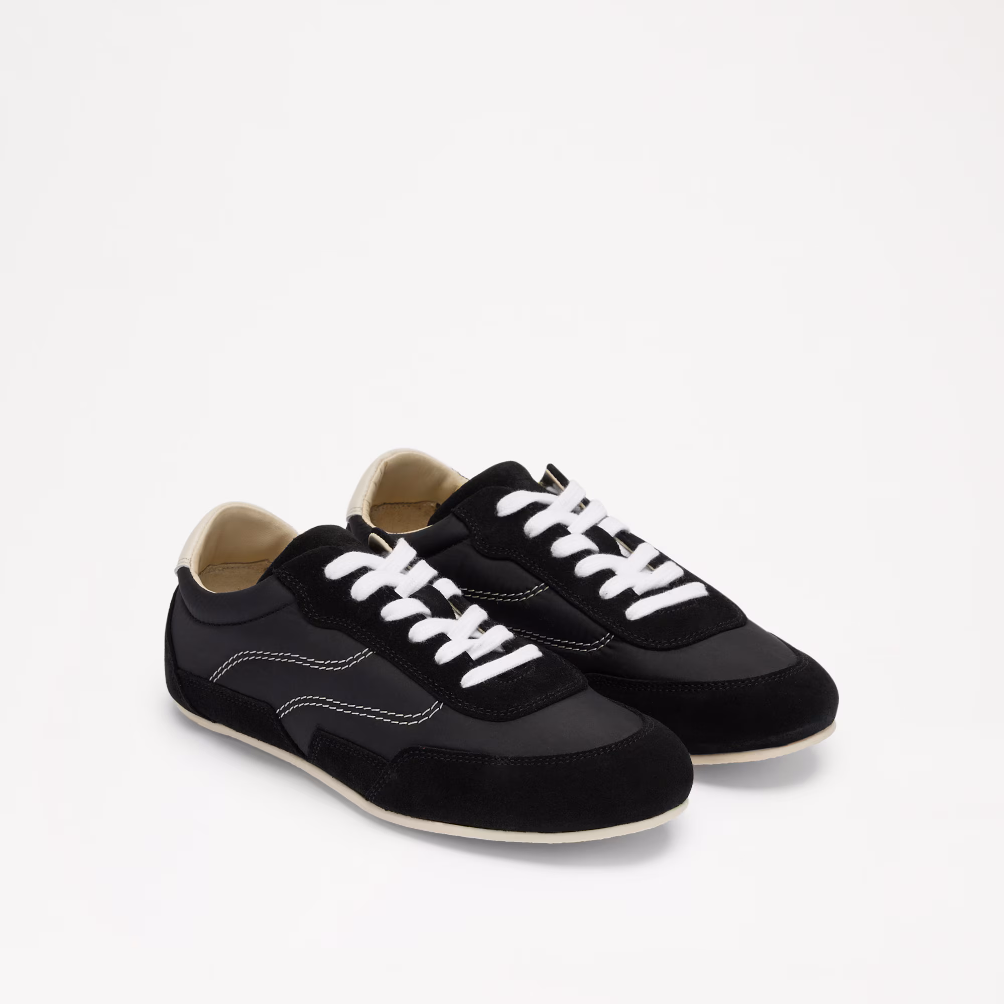 Cess<br>Ultra Thin Sole Trainer