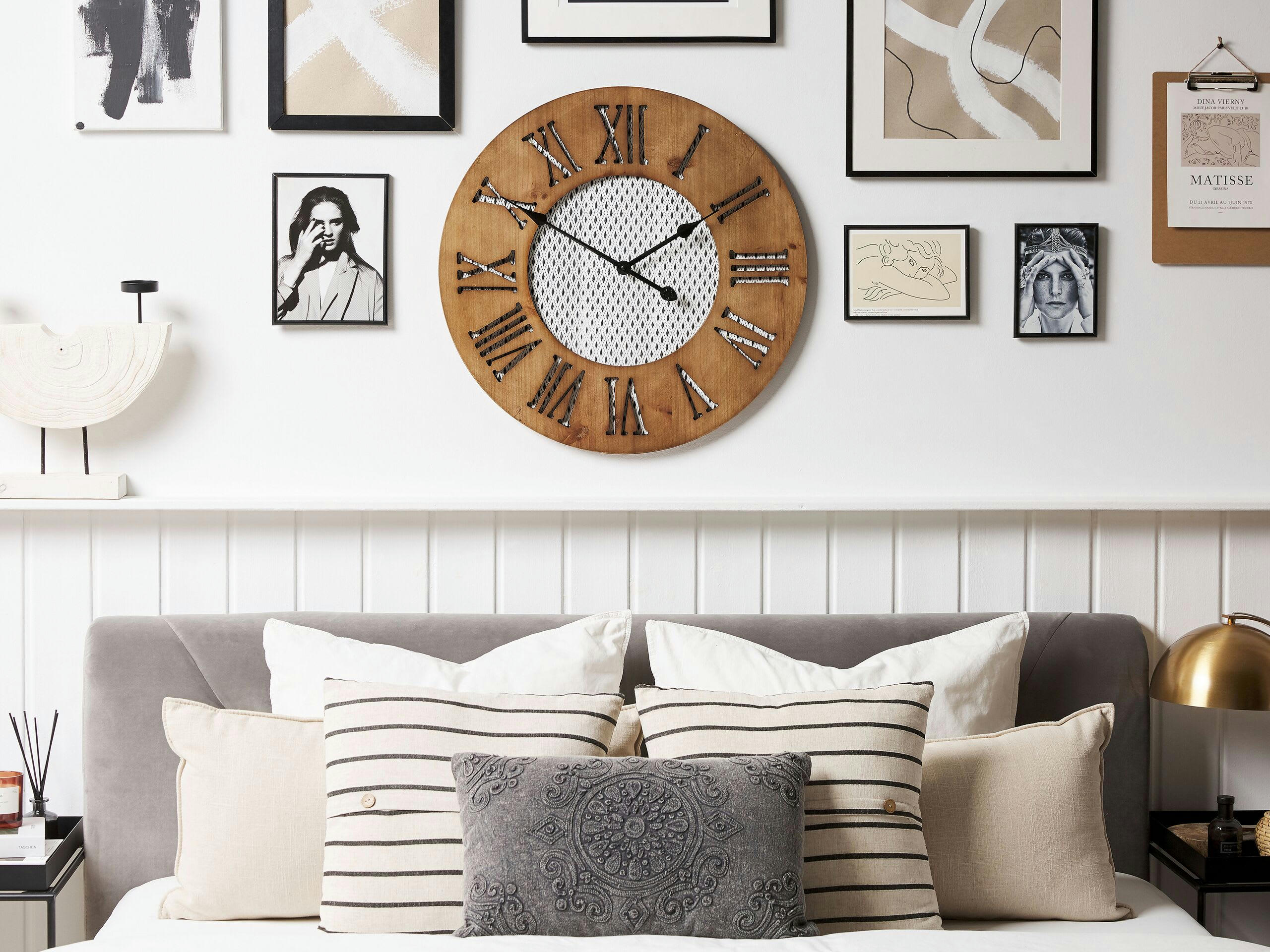 CUILCO - Horloge murale ø 60 cm en bois foncé