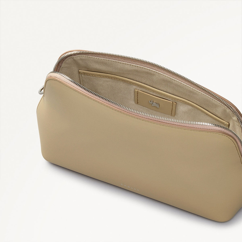 Liverpool Street - Medium Ziptop Cross Body Bag
