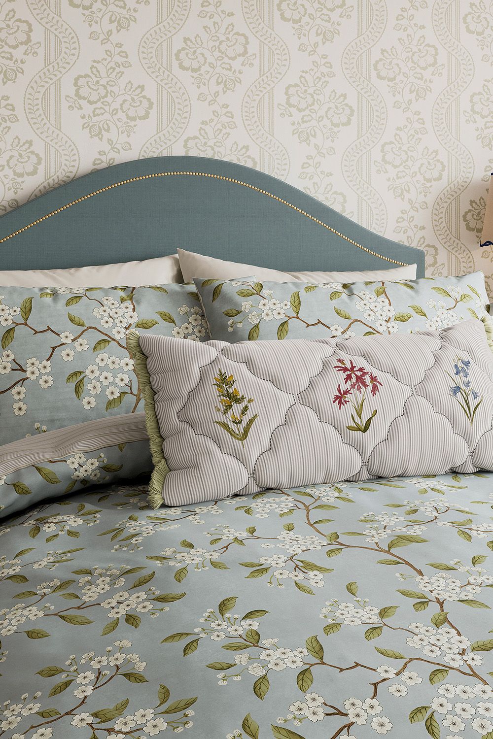 Sanderson Damson Blossom' Cotton Duvet Cover Set