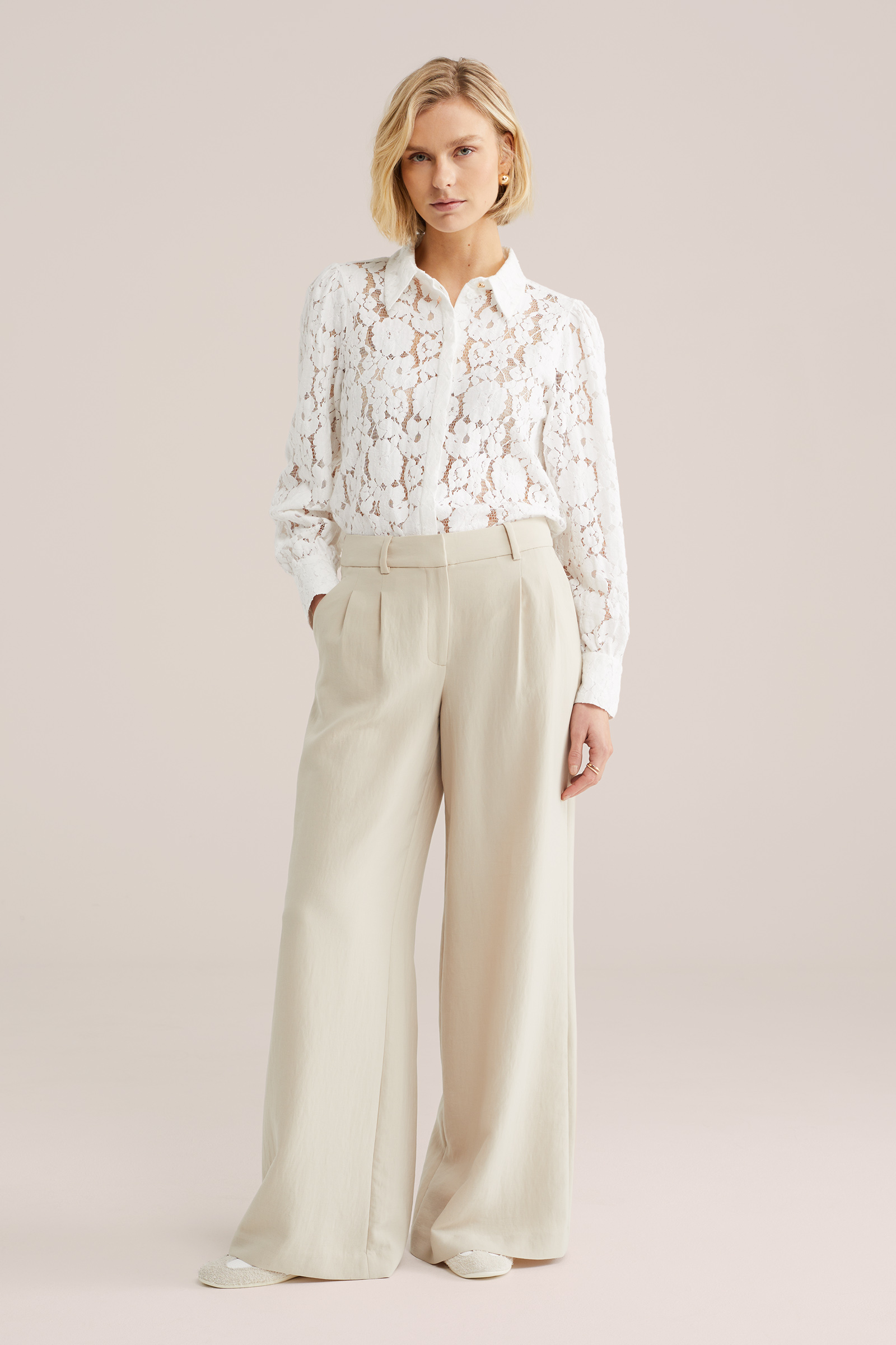 Dames blouse van kant