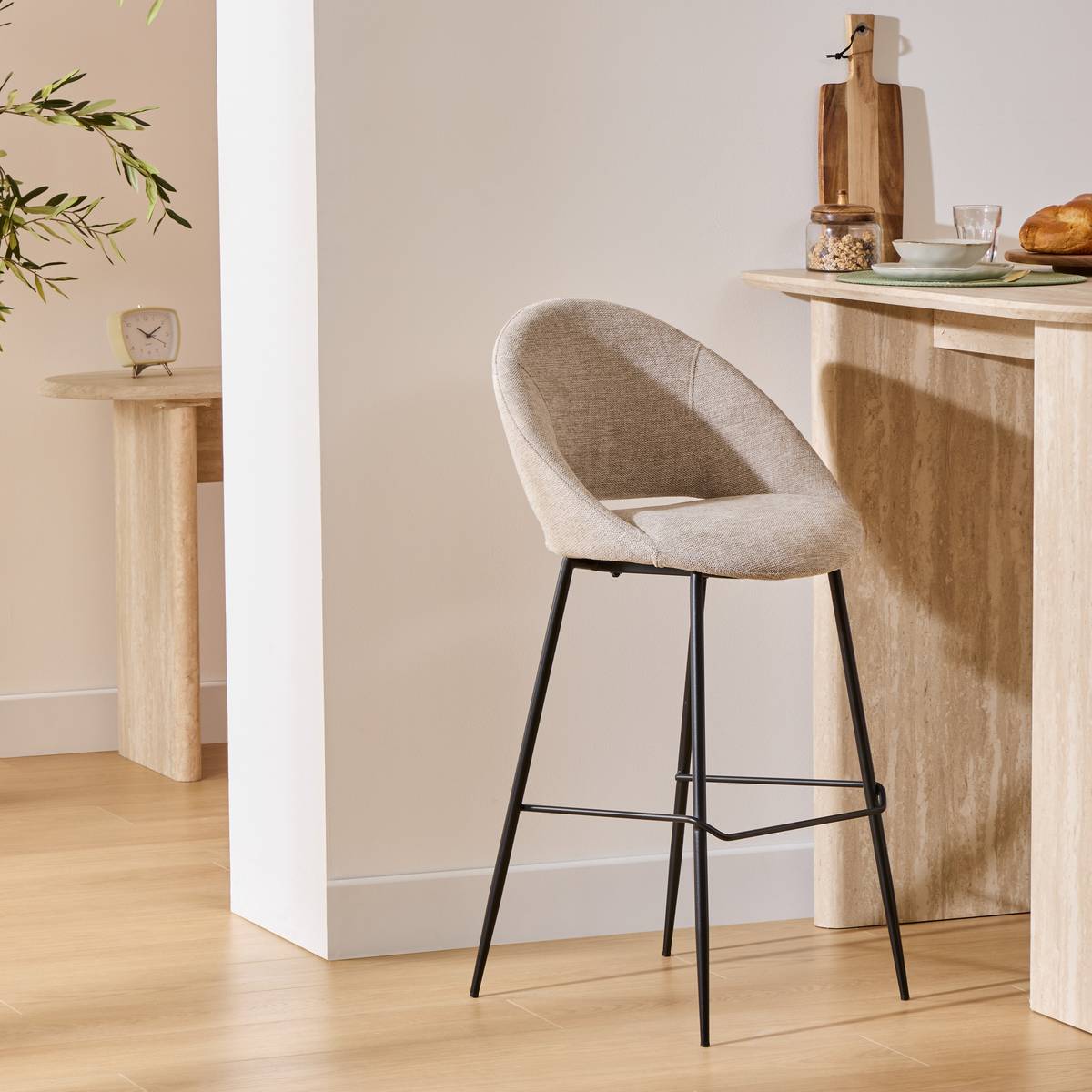 Set of 2 Bar Stools "Amago" Beige, 54x52 cm