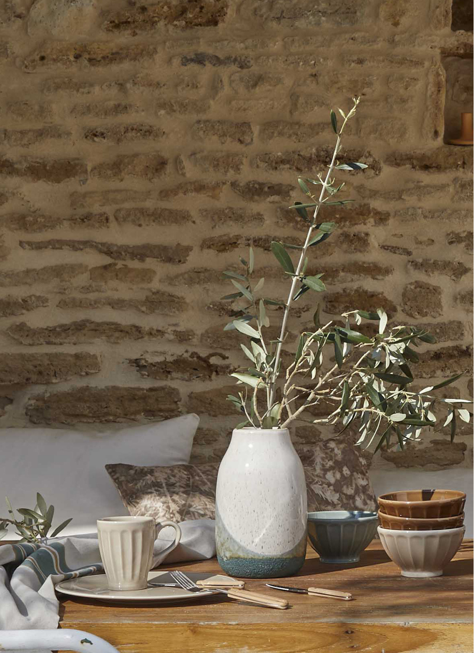 BOL CÔTELÉ EN FAÏENCE LICHEN