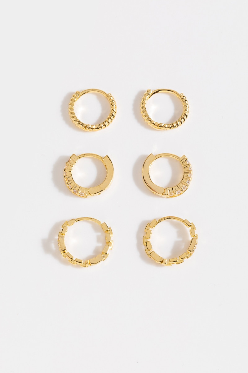 Kamryn Huggie Hoop Earring Set