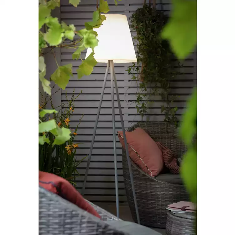 Habitat Home Warm White Outdoor Tripod USB LED Solar Lamp