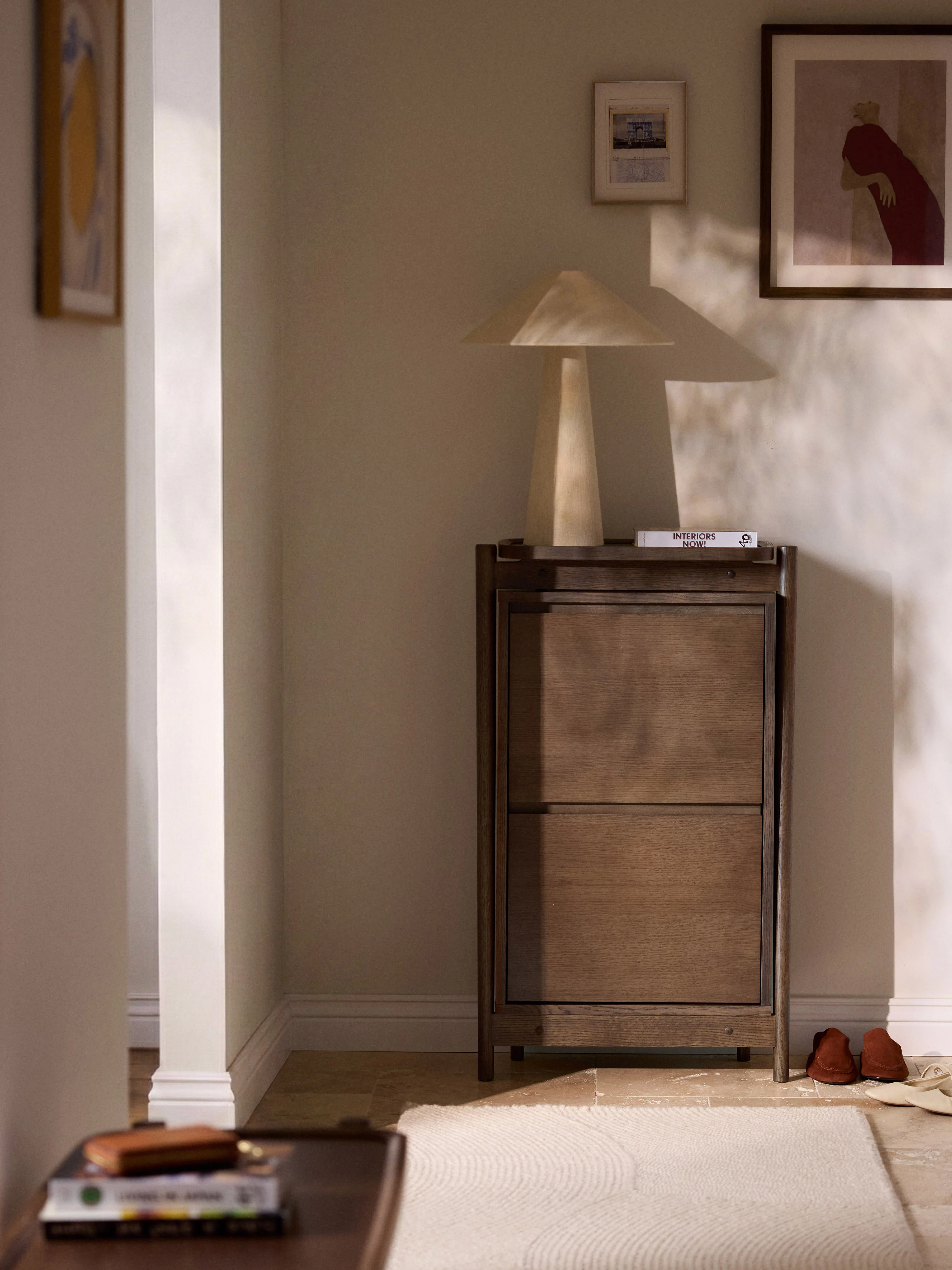 Holz-Schuhschrank Libby mit Klappfächern